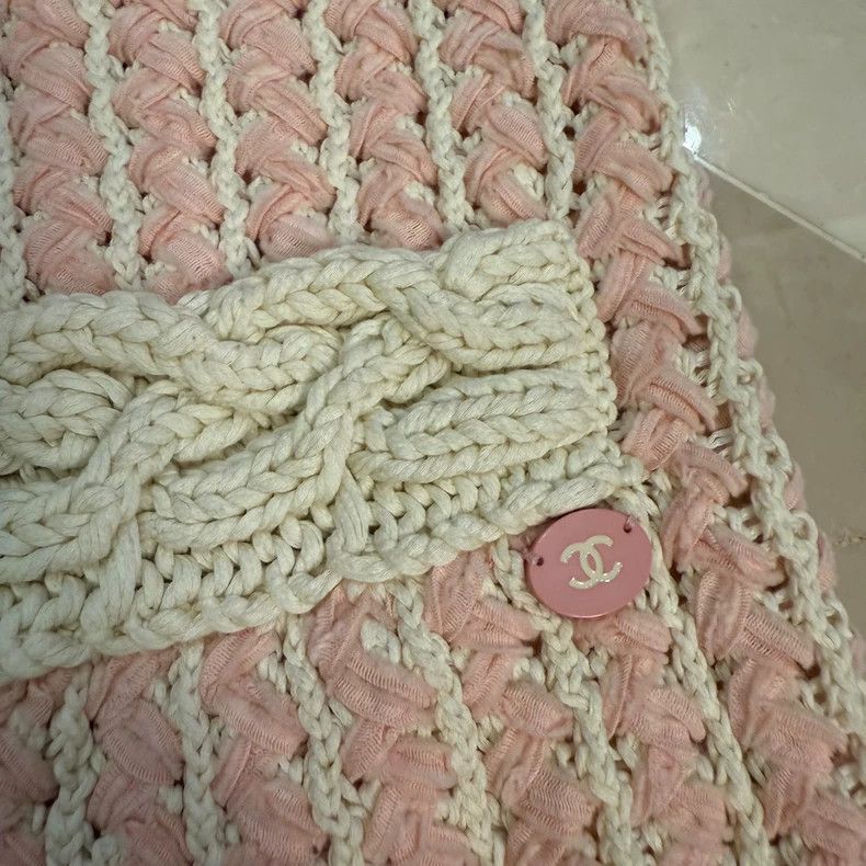 Chanel Chanel Pink knitted cardigan coat Size XXS / US 00 / IT 34 - 5 Thumbnail
