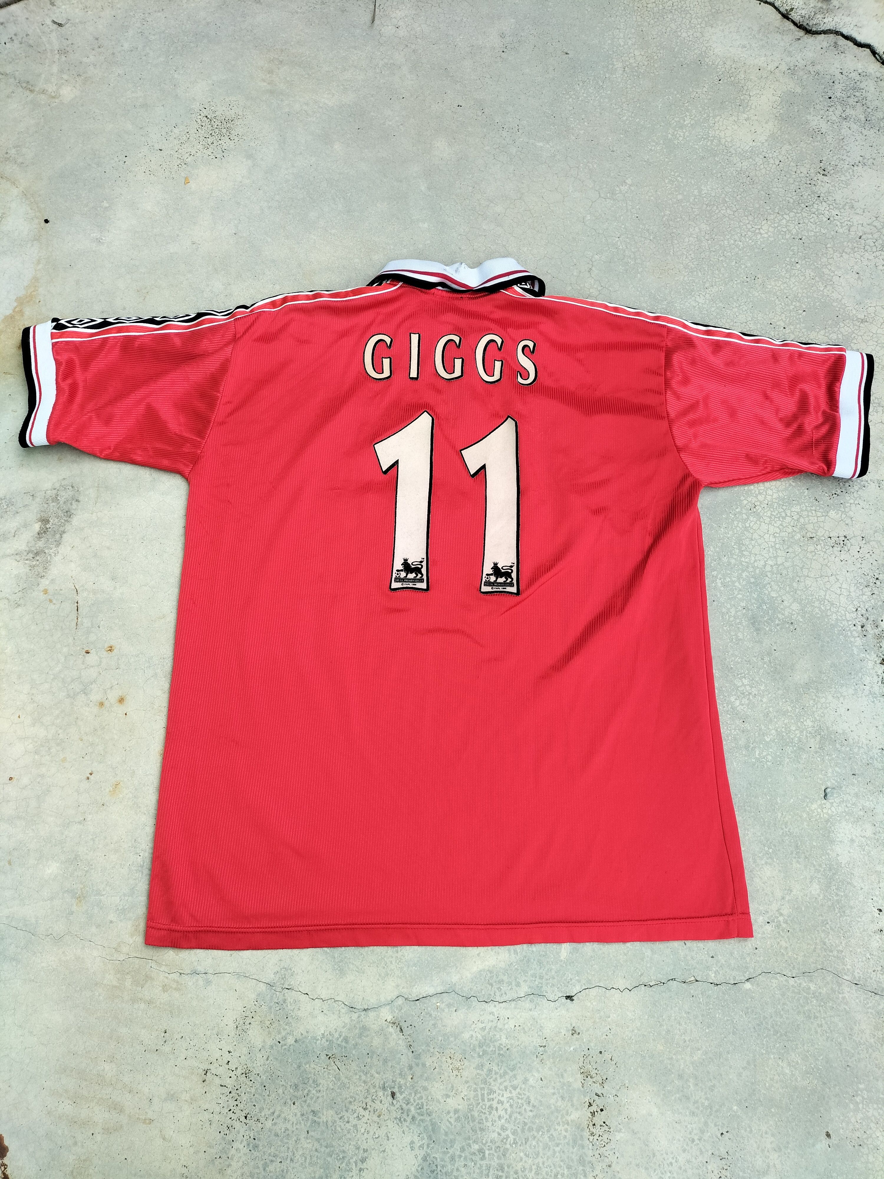 Umbro SALE 💥 BEST OFFER Vtg Manchester U EPL FACup Ryan Giggs Size US XL / EU 56 / 4 - 9 Thumbnail