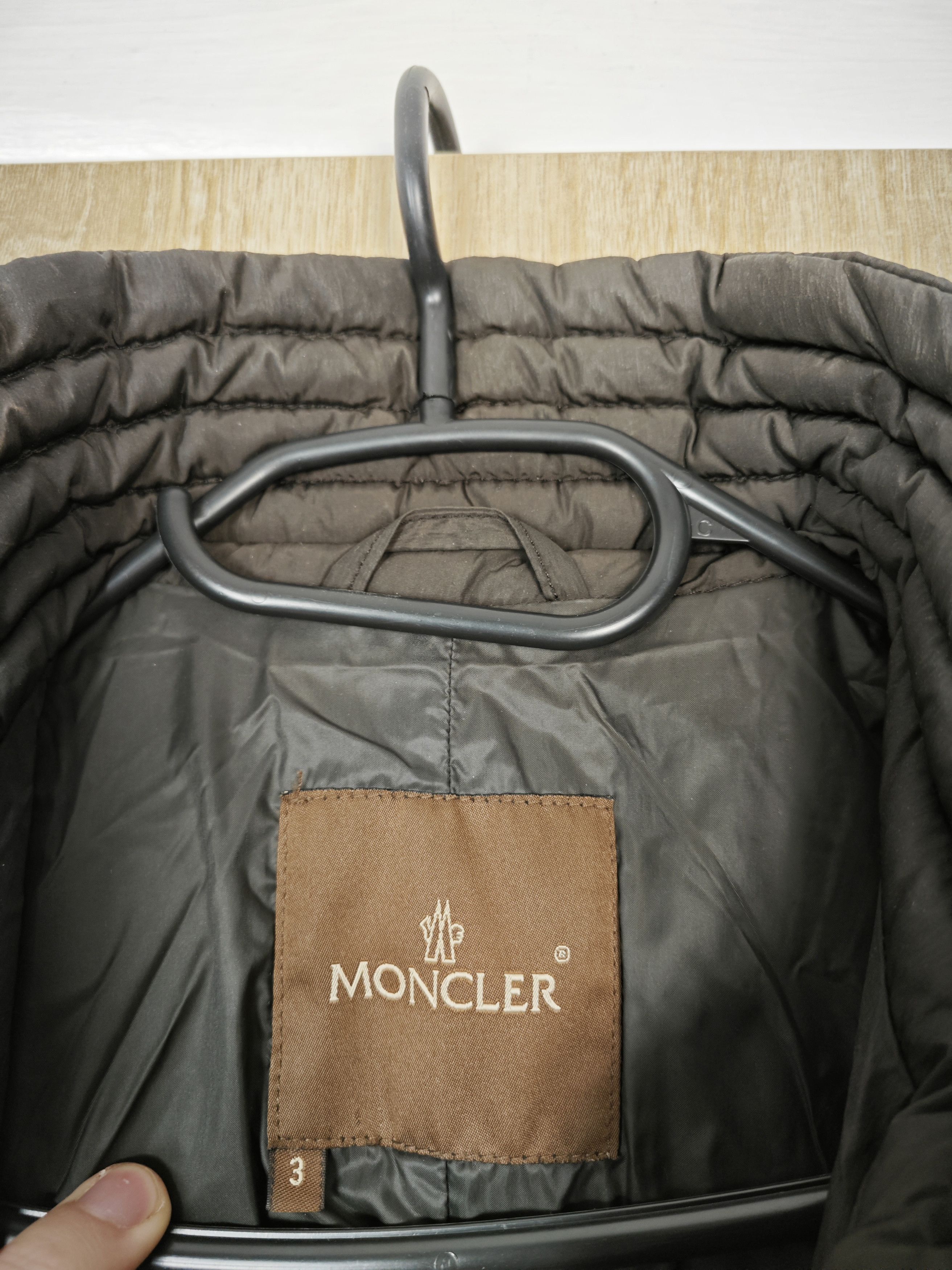 Moncler Moncler vintage jacket Size L / US 10 / IT 46 - 9 Thumbnail