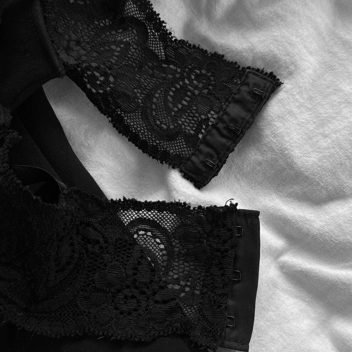 Dolce & Gabbana Dolce & Gabbana Runway Black Lace-Trim Midi Dress Size S / US 4 / IT 40 - 8 Thumbnail