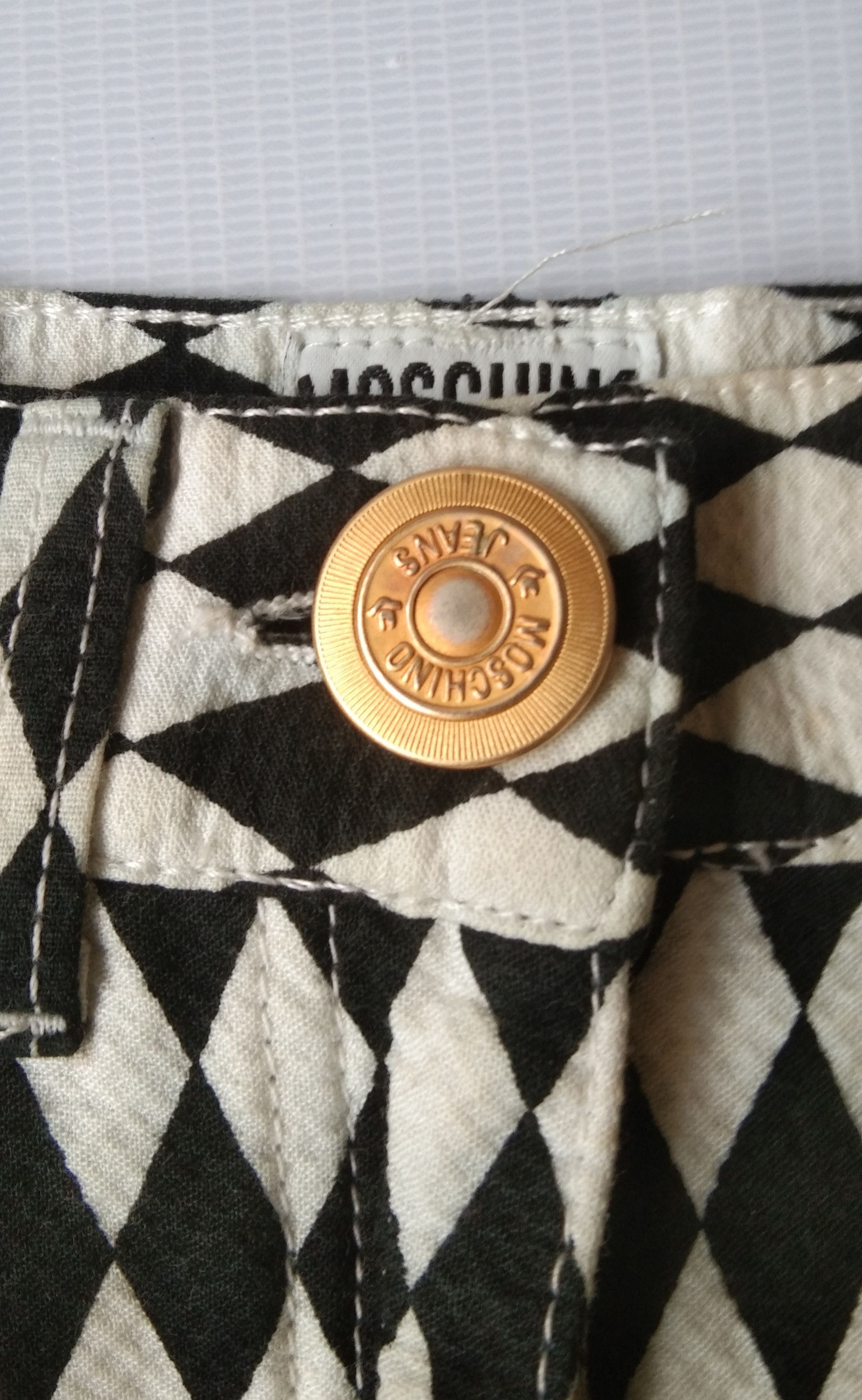 Moschino Moschino diamond skirt Size 28" / US 6 / IT 42 - 3 Thumbnail