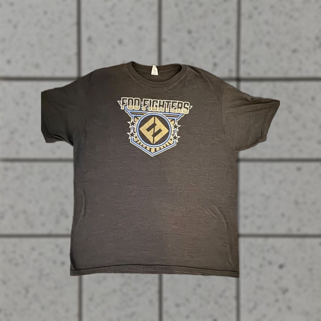 Tultex Foo Fighters Gray 2018 Atlanta GA Concert T-Shirt Men XL Size US XL / EU 56 / 4 - 1 Thumbnail