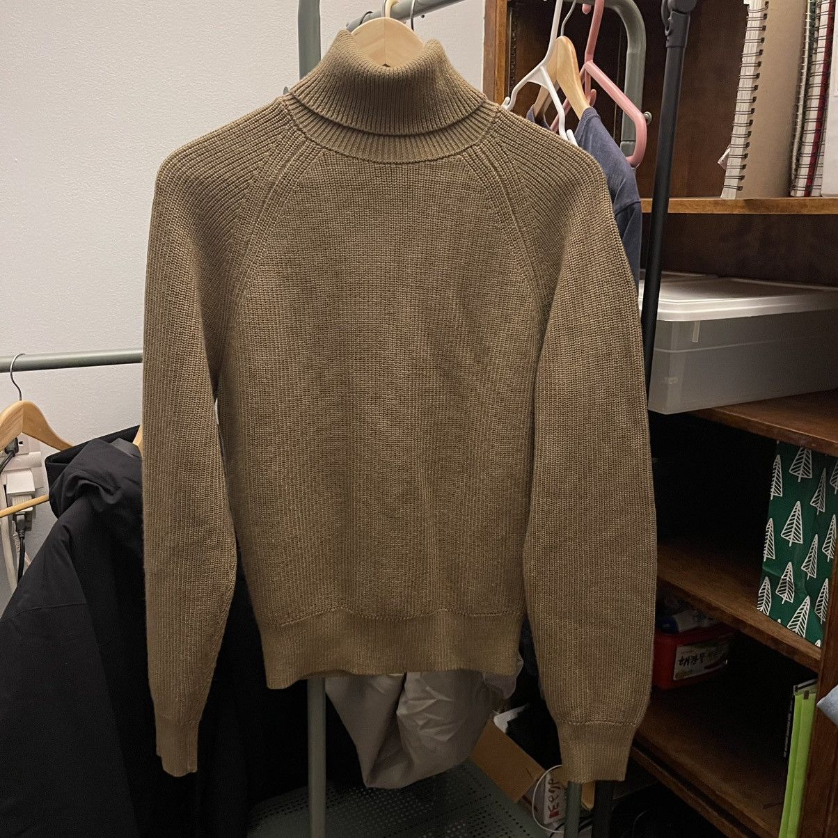 Christophe Lemaire × Uniqlo Uniqlo U FW20 Turtleneck Sweater Size US S / EU 44-46 / 1 - 1 Thumbnail