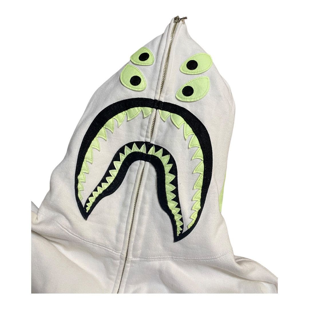 Bape BAPE Bounty hunter shark full zip up white Size US XL / EU 56 / 4 - 2 Thumbnail