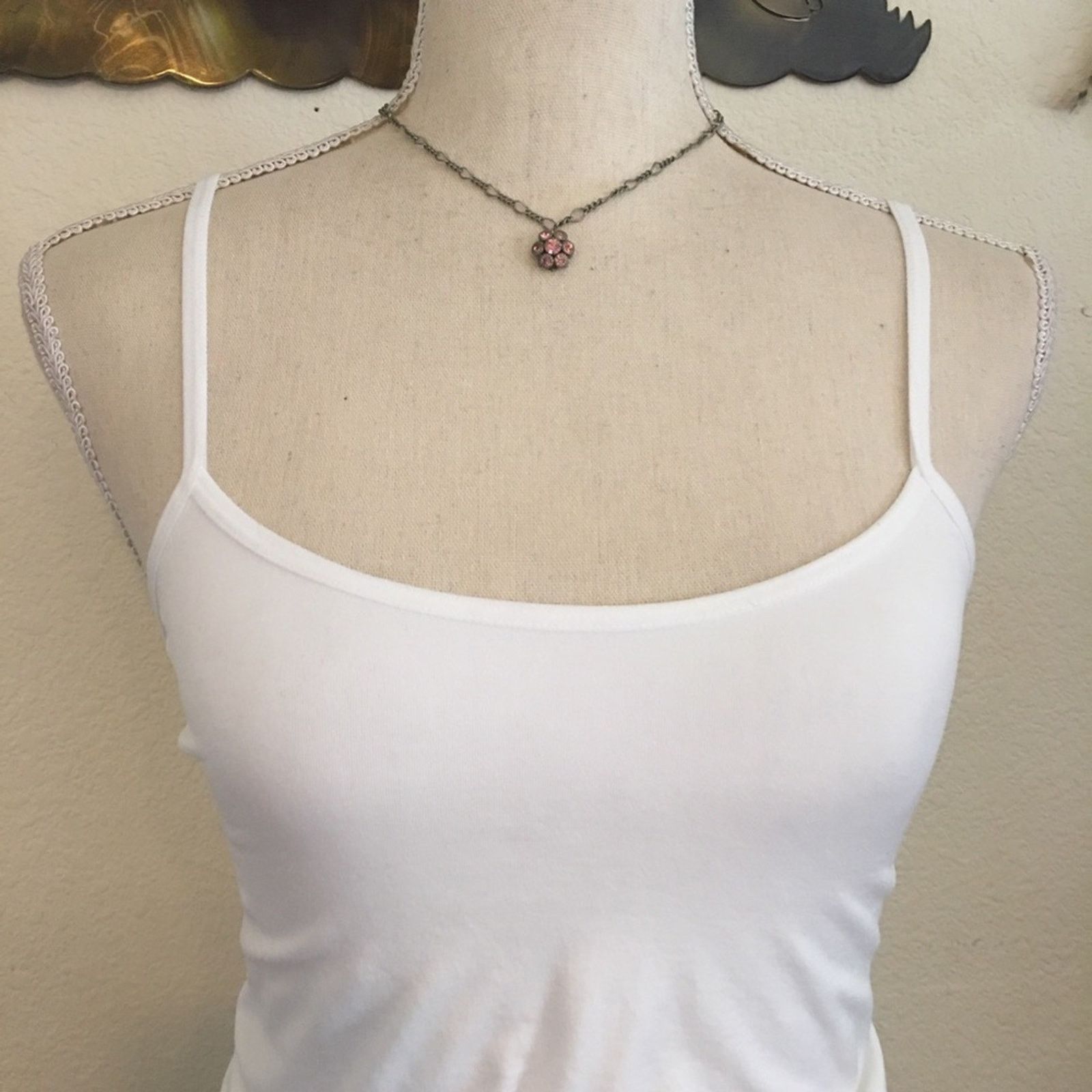 Vintage Vintage 80s pink rhinestone pendant on chain Size ONE SIZE - 3 Thumbnail