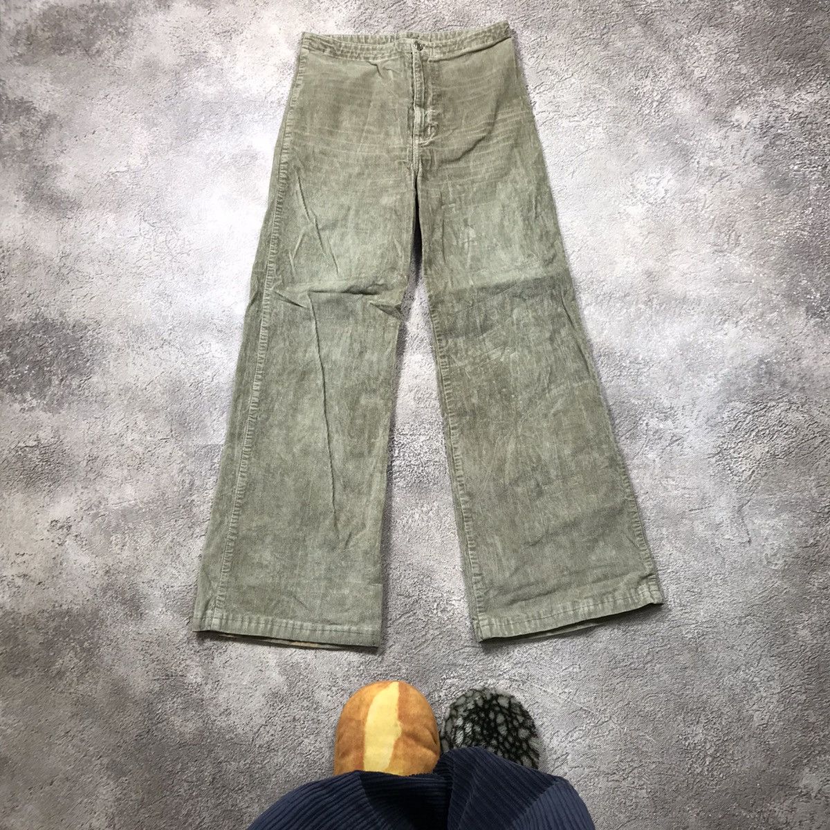 Vintage Vintage Y2K Wrangler Baggy Flared Pants Thrashed Grunge 31 Size 31" - 1 Thumbnail