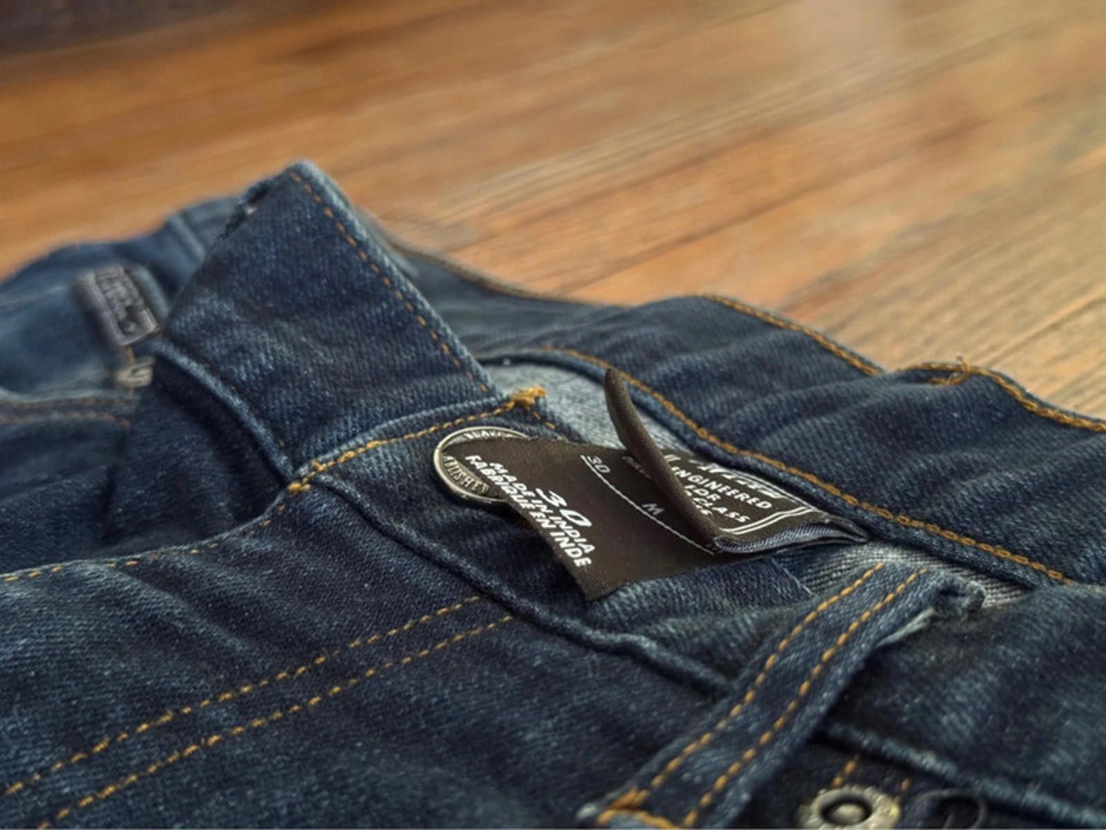 Nike Nike Denim-Straight Fit-Dark Wash Size US 30 / EU 46 - 5 Thumbnail