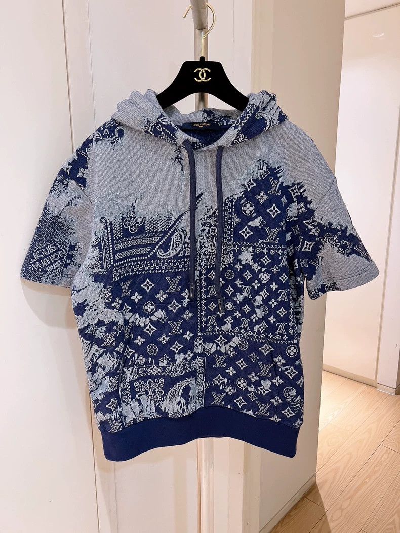 Louis Vuitton Louis Vuitton 22 New Stretch Printed Sweatshirt 2503-Nextar Size US XS / EU 42 / 0 - 1 Thumbnail