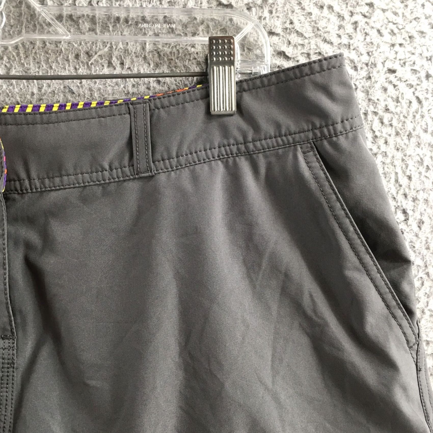 Vintage Dudé Shorts Womens Large Gray Zip Fly Regular Fit Flat Front Casual Comfort Size 36" / US 14 / IT 50 - 3 Thumbnail