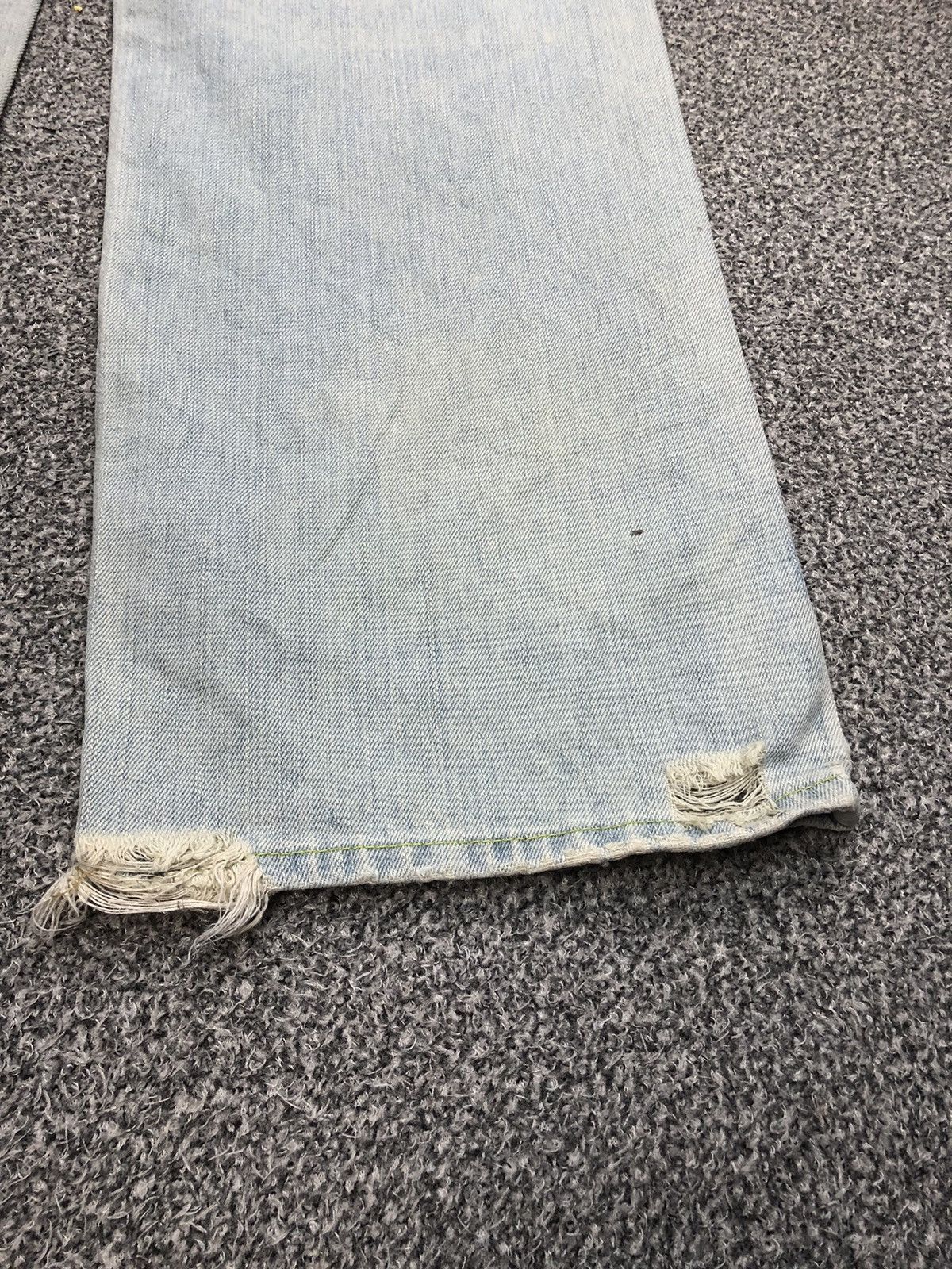 Abercrombie & Fitch Vintage Crazy Distressed Abercrombie And Fitch Flare Jeans Size US 33 - 14 Thumbnail