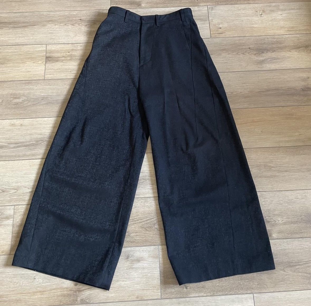 Julius JULIUS 897PAM1 PRISM WIDE LEG TROUSERS Size US 33 - 1 Thumbnail