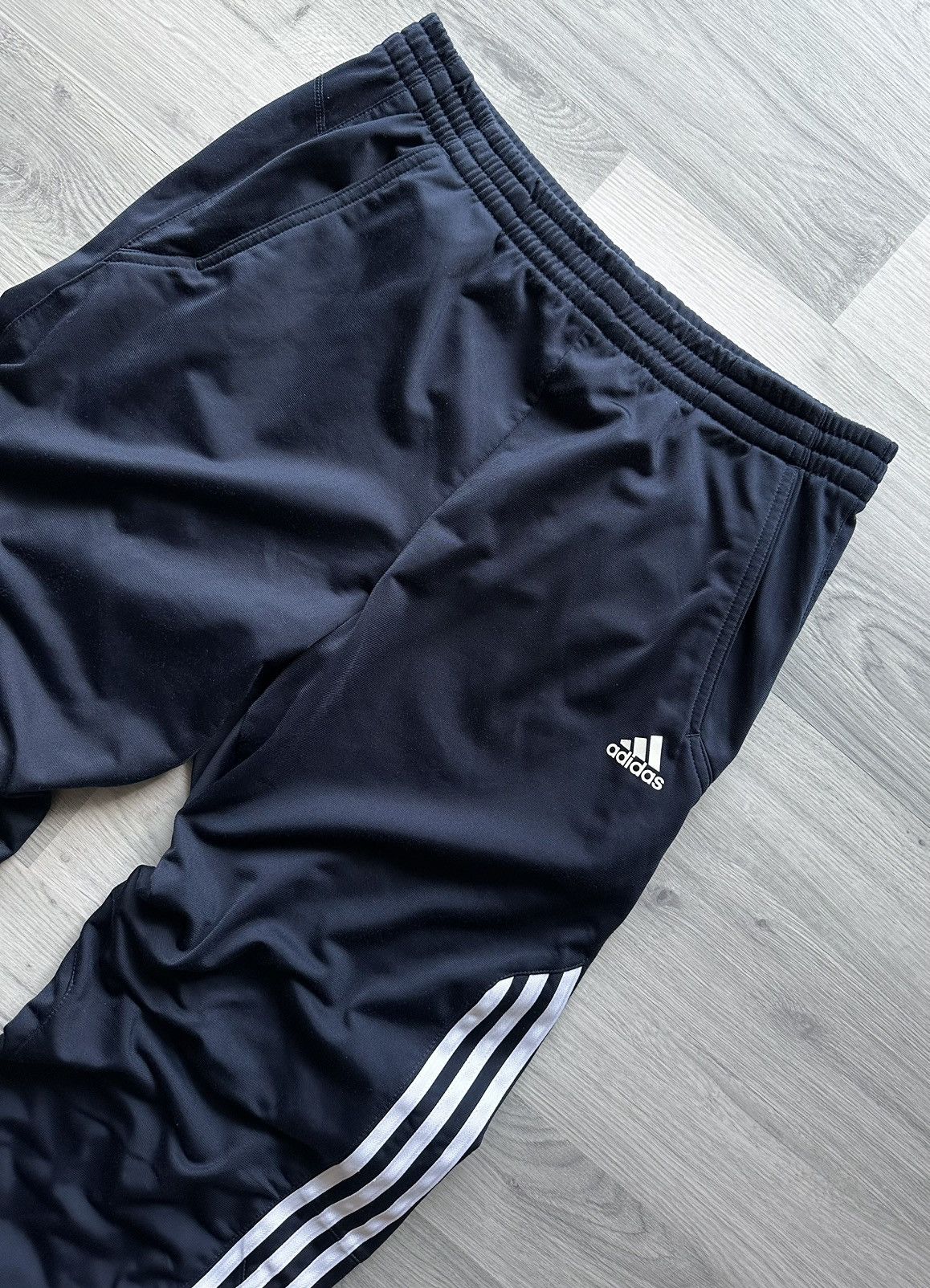 Adidas Vintage sweatpants Adidas 90s 3 stripes (size M) Size US 34 / EU 50 - 3 Thumbnail