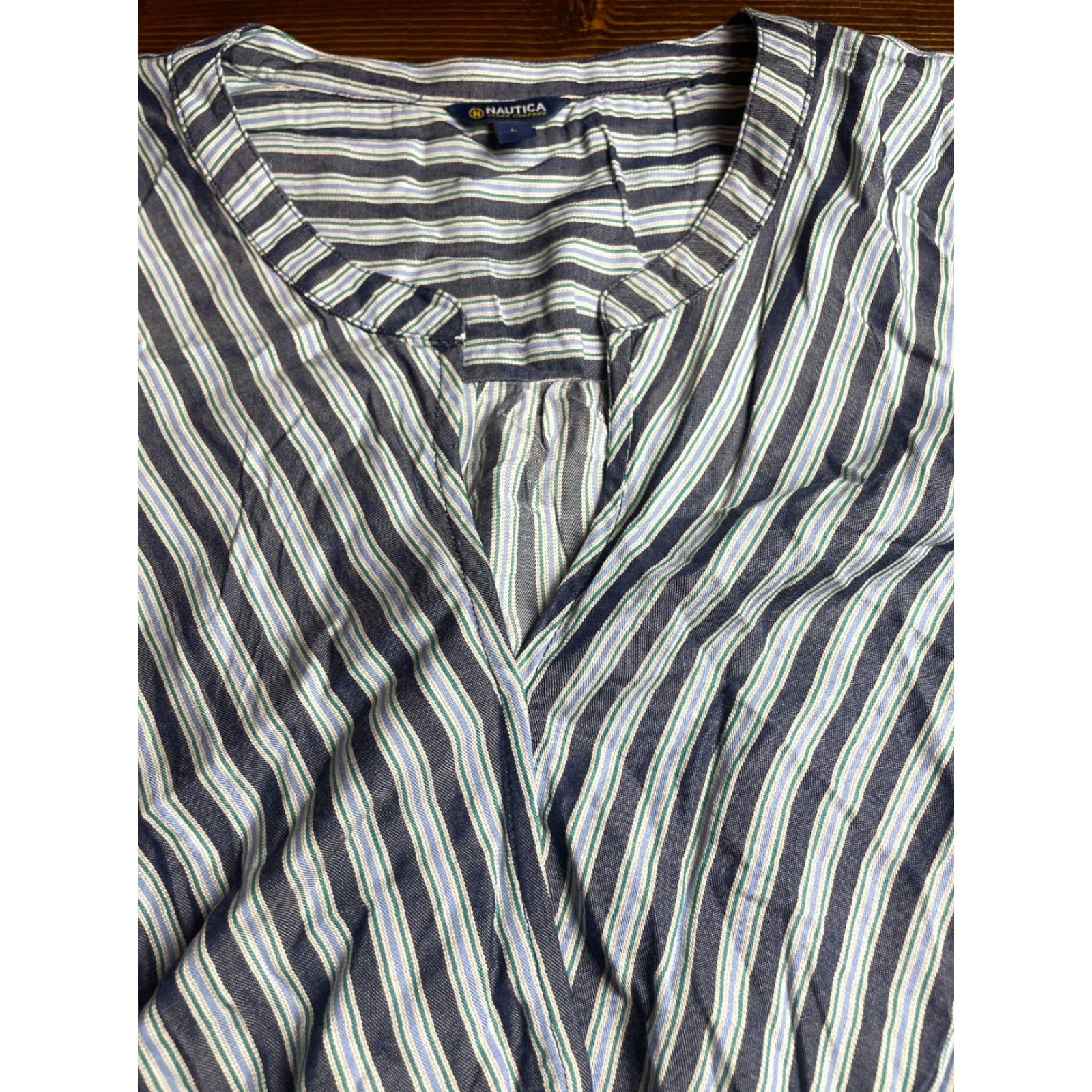 Nautica Nautica Jean Co. Wrap Blouse Shirt Womens Large Blue Green Striped 3/4 Sleeve Tie Hem Vintage No (adjust if vintage) Size L / US 10 / IT 46 - 4 Thumbnail