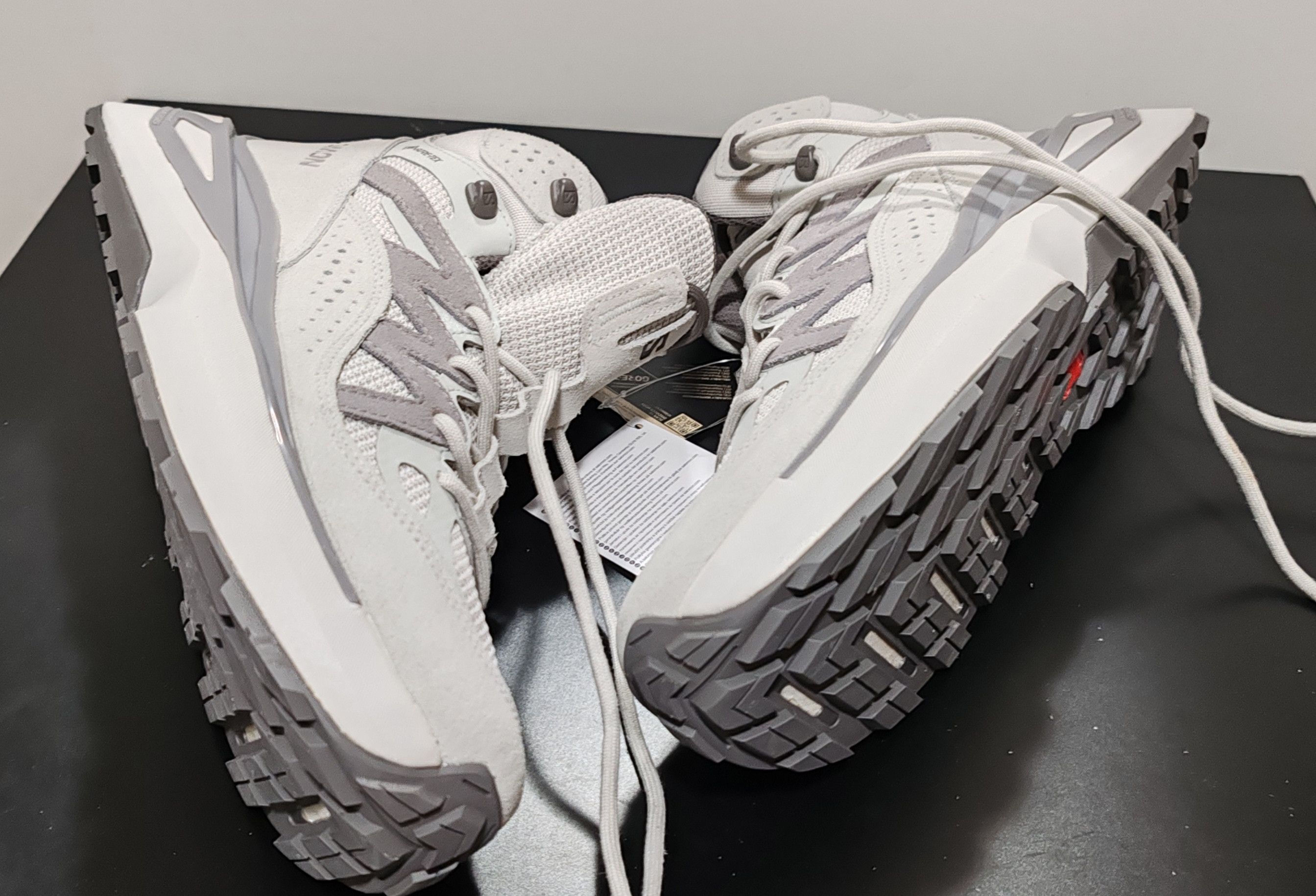 Salomon Salomon Odyssey ELMT MiD GTX /Metal /Lunar Tg:42 2/3 Size US 9.5 / EU 42-43 - 11 Thumbnail