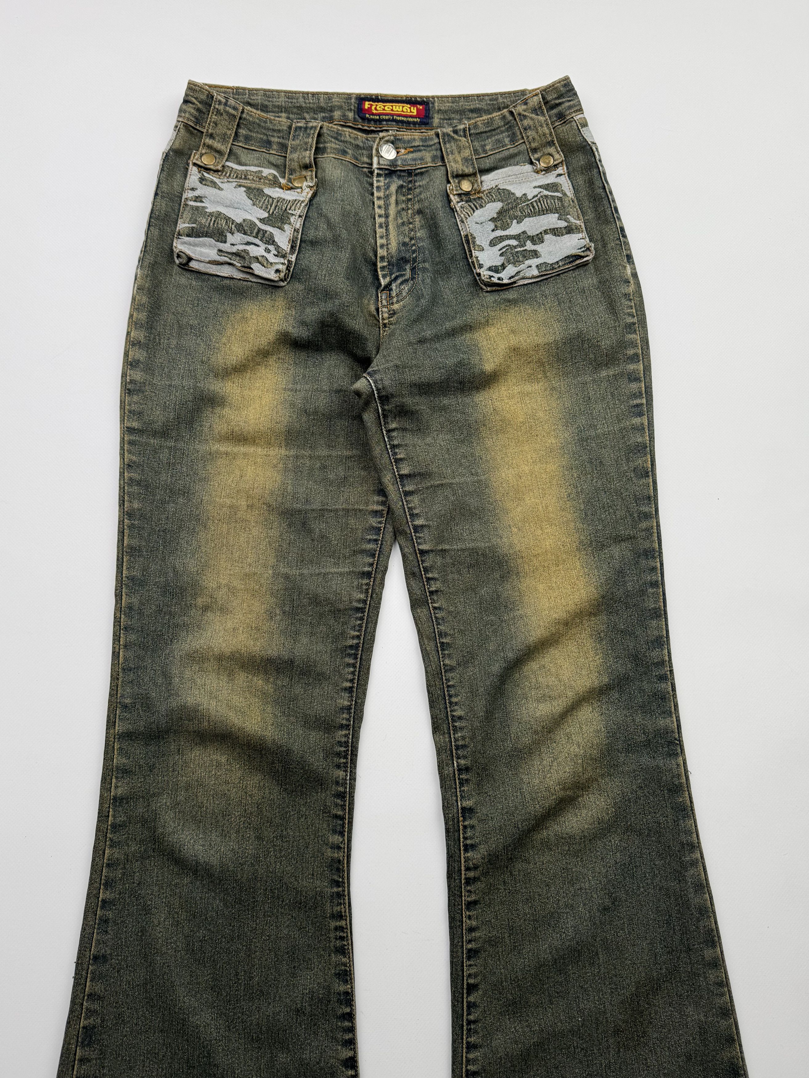 Japanese Brand Vintage Faded Flare Jeans B218(V119)E2 Size 28" / US 6 / IT 42 - 2 Thumbnail