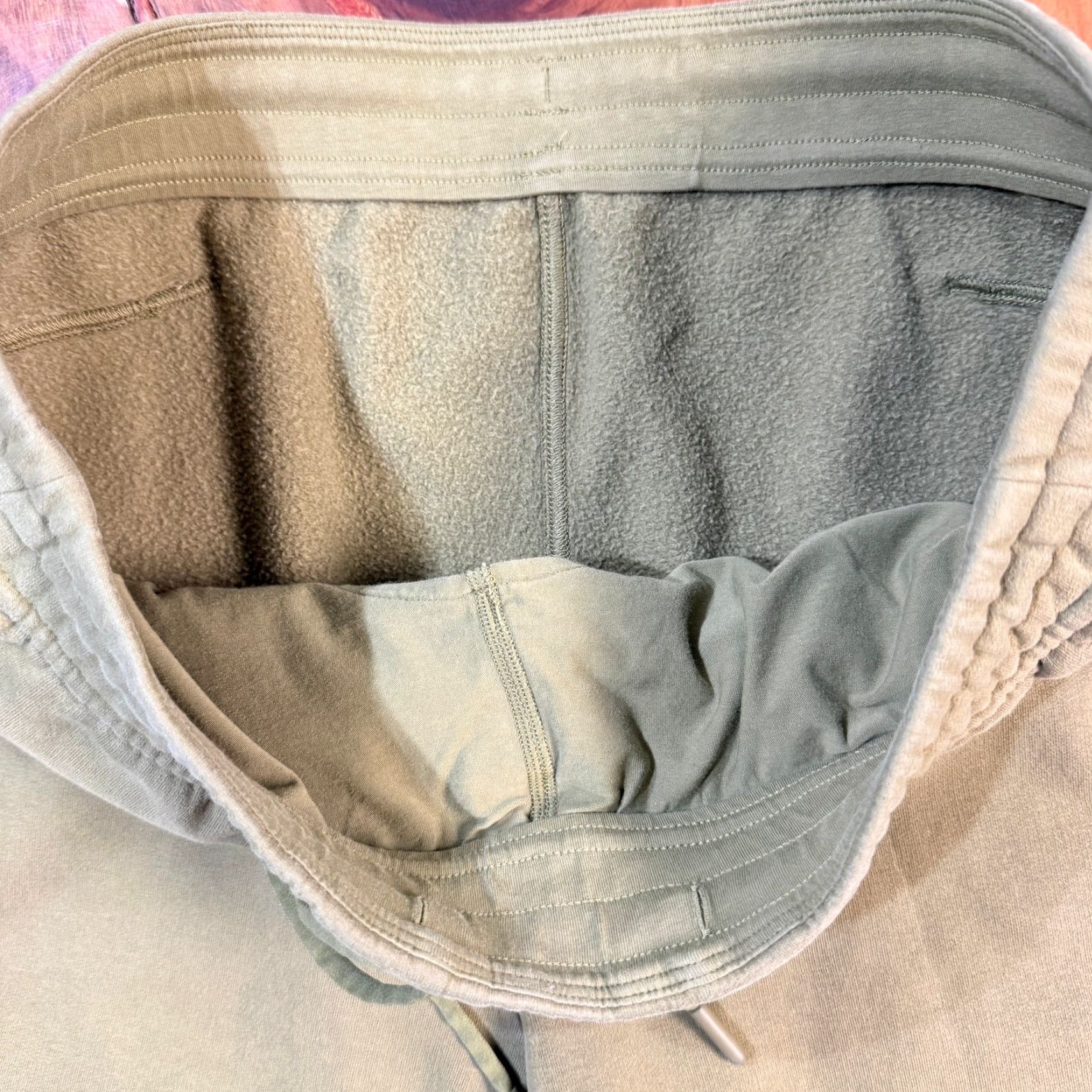 Lululemon Lululemon Women’s Pants 14 High Rise Cotton Wide-Leg Athletic Sweatpants Green Capris" Size 36" / US 14 / IT 50 - 3 Thumbnail