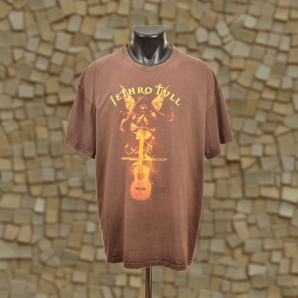 Fruit Of The Loom DDP Fruit of the Loom Jethro Tull Vintage 2007 Europe Tour T-Shirt Tee XL Mens Brown Size US XL / EU 56 / 4 - 1 Thumbnail
