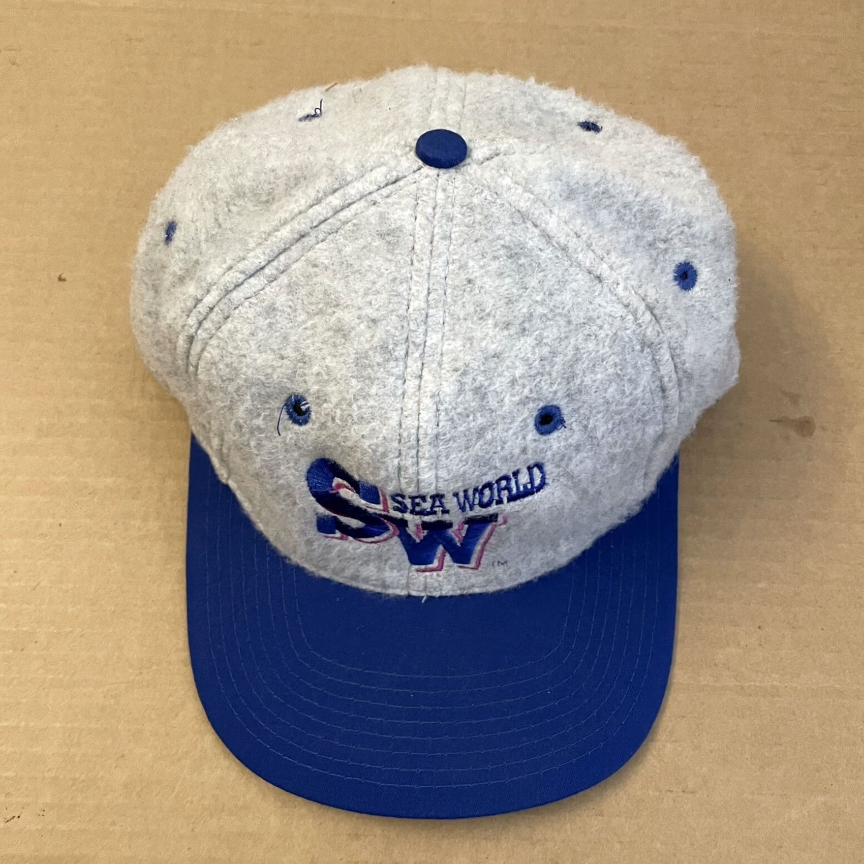 Vintage VINTAGE Sea World Hat Cap Strapback Adjustable Blue Spell Out Strap 90s Y2K Mens Hat Adult One Size Blue Stripe Size ONE SIZE - 3 Thumbnail