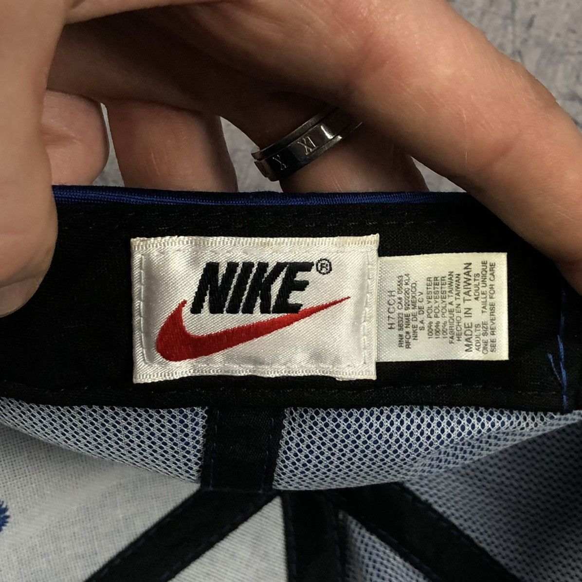 Nike Rare 90s Nike Nylon Vintage Cap Size ONE SIZE - 7 Thumbnail