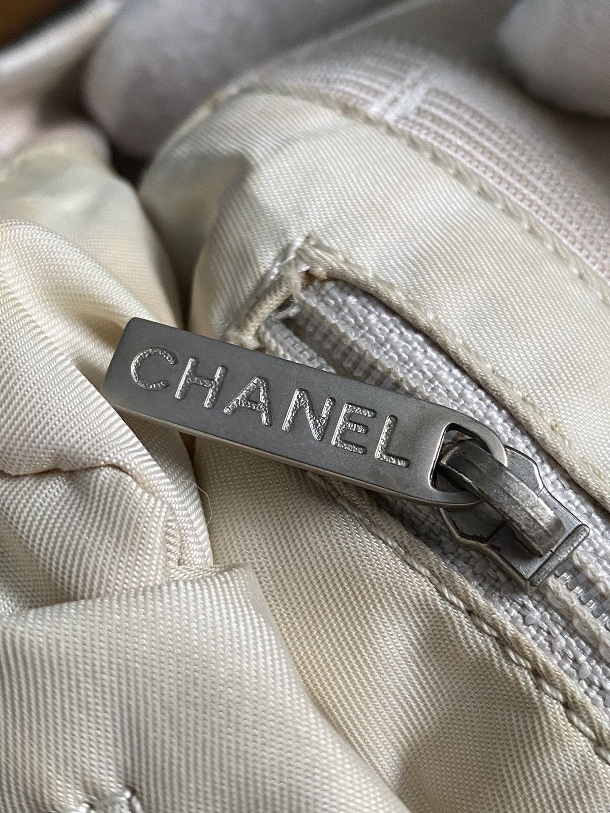 Chanel Chanel CC Canvas Tote Bag Size ONE SIZE - 8 Thumbnail