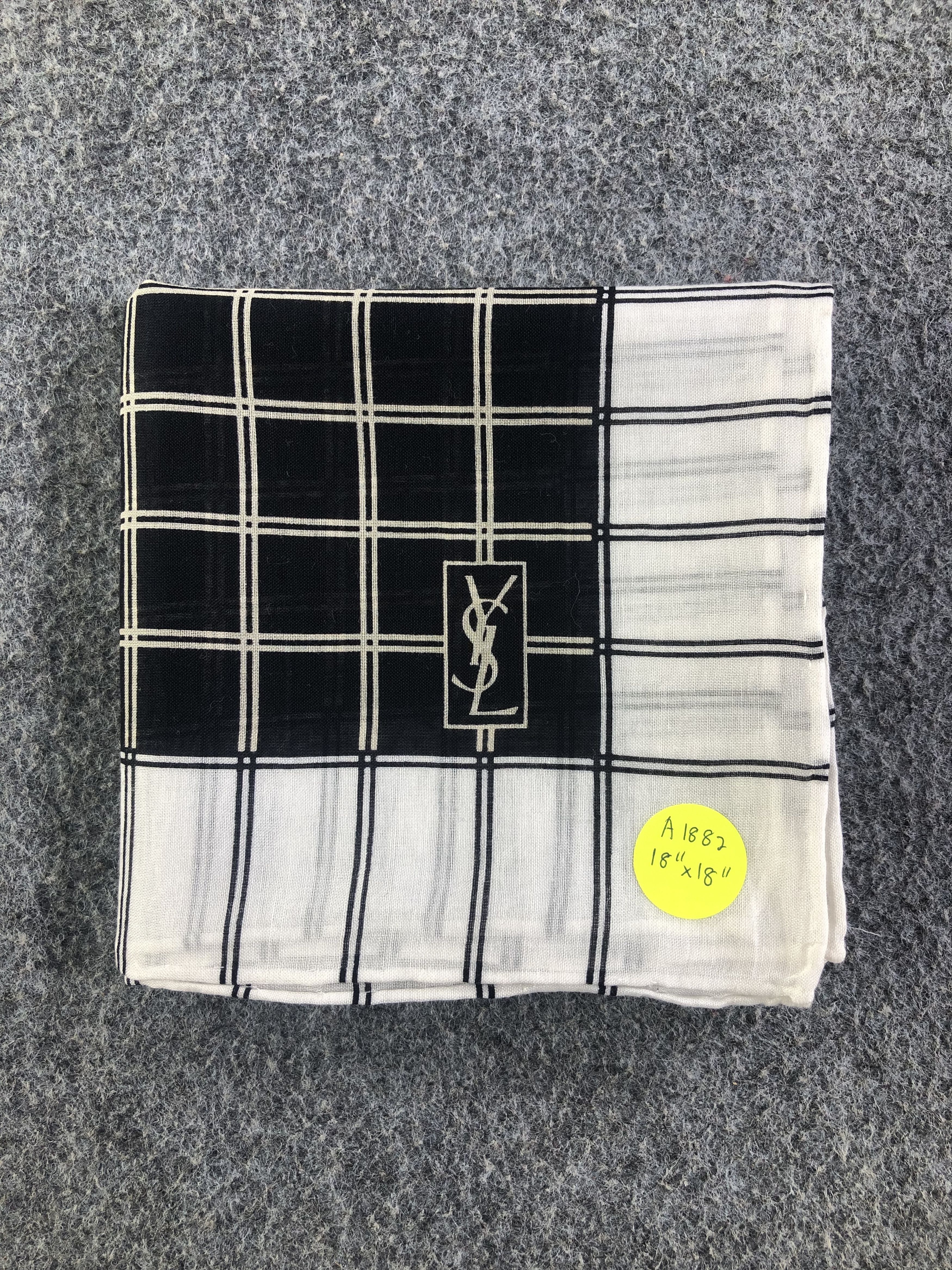 Vintage Yves Saint Laurent Handkerchief / Bandana / Neckerchief Size ONE SIZE - 7 Thumbnail