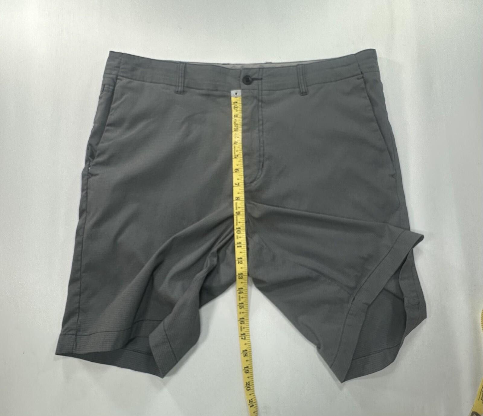 Tommy Bahama Tommy Bahama Flat Embroidered Chino Shorts Gray Mens 38 Size US 38 / EU 54 - 4 Thumbnail