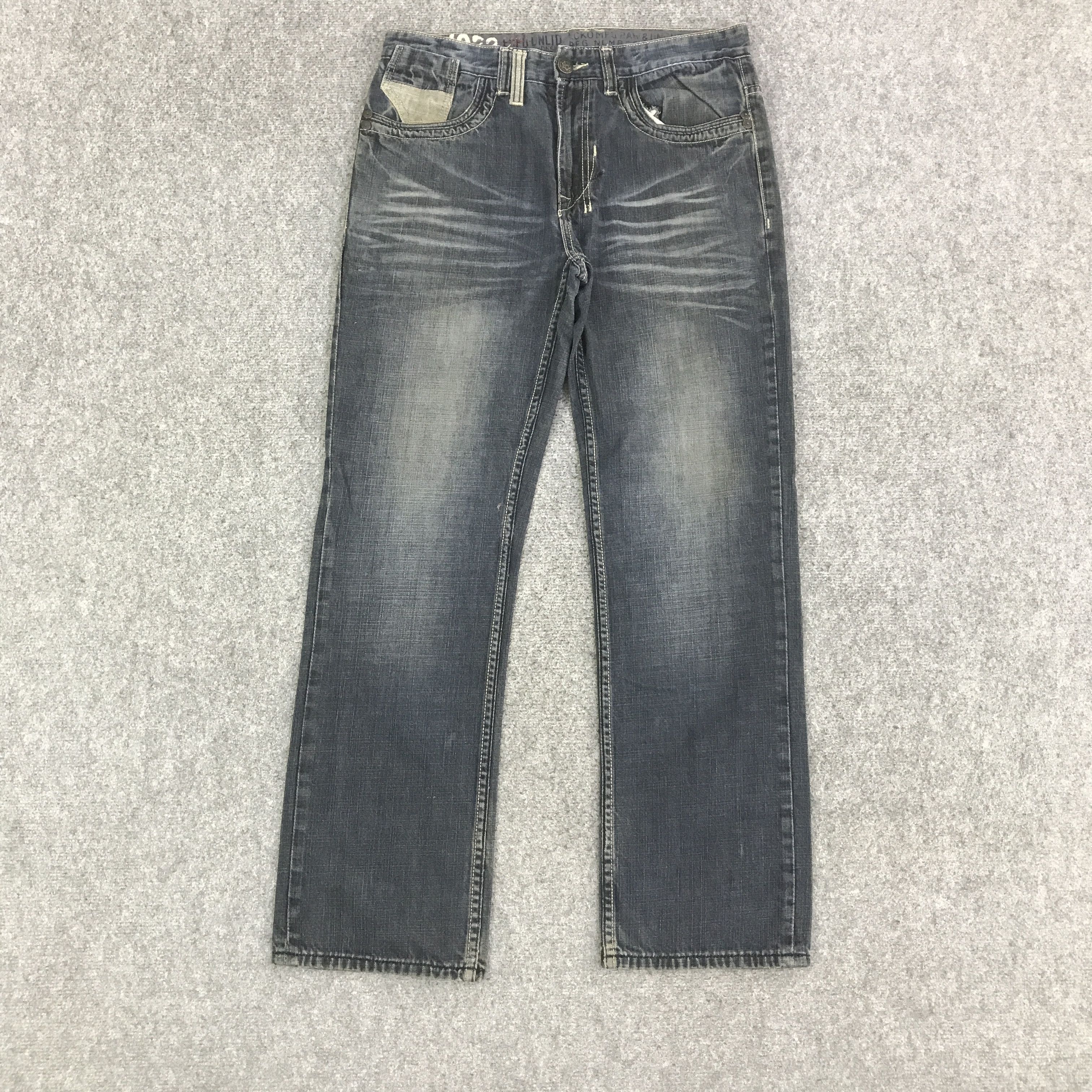 Ecko Unltd. BAGGY ECKO UNLTD DISTRESSED DENIM K118B18 Size US 32 / EU 48 - 1 Thumbnail