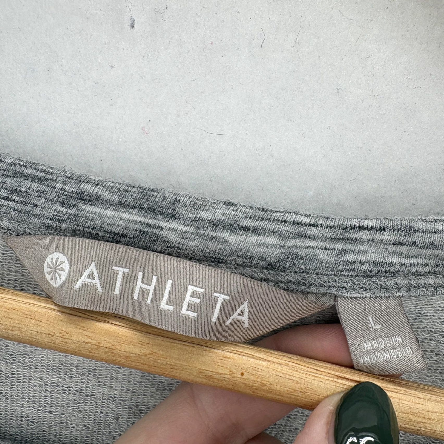 Athleta Athleta Sweatshirt Womens Large Gray Coaster Luxe Tencel Blend Raglan Pullover Size L / US 10 / IT 46 - 4 Thumbnail