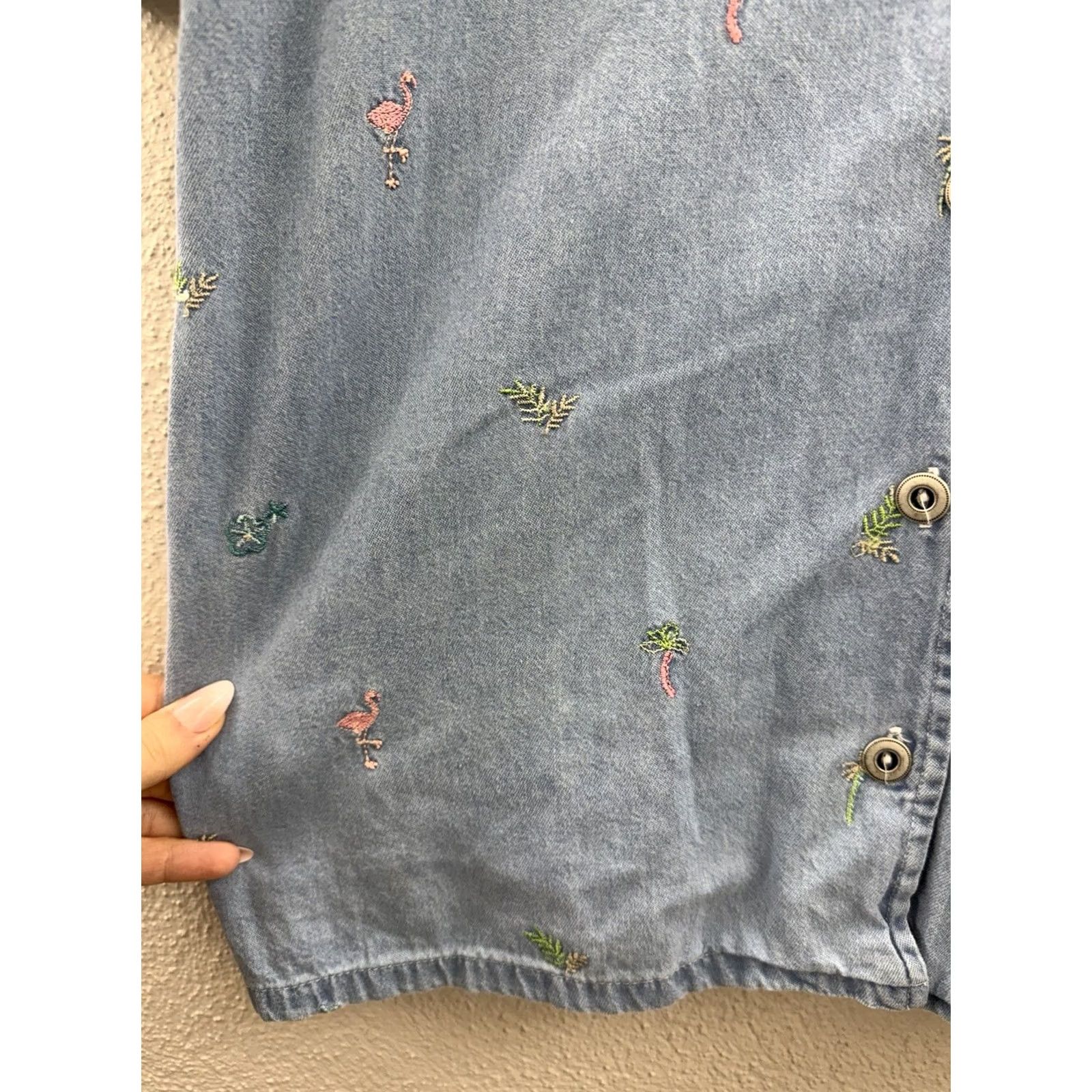 Vintage Teddi Womens Shirt Button-Up Collared Chambray Blue Size M Stitched Embroidered Vintage Shirt Women Regular Fit Long Sleeve Lightweight Casual Size M / US 6-8 / IT 42-44 - 4 Thumbnail