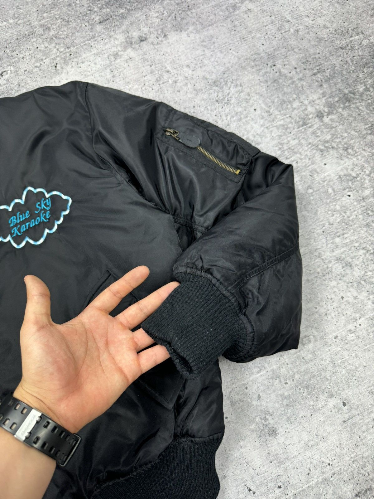 Vintage Vintage MA1 Bomber Jacket Big Logo Blue Sky Karaoke 90’s Y2K Size US L / EU 52-54 / 3 - 6 Thumbnail