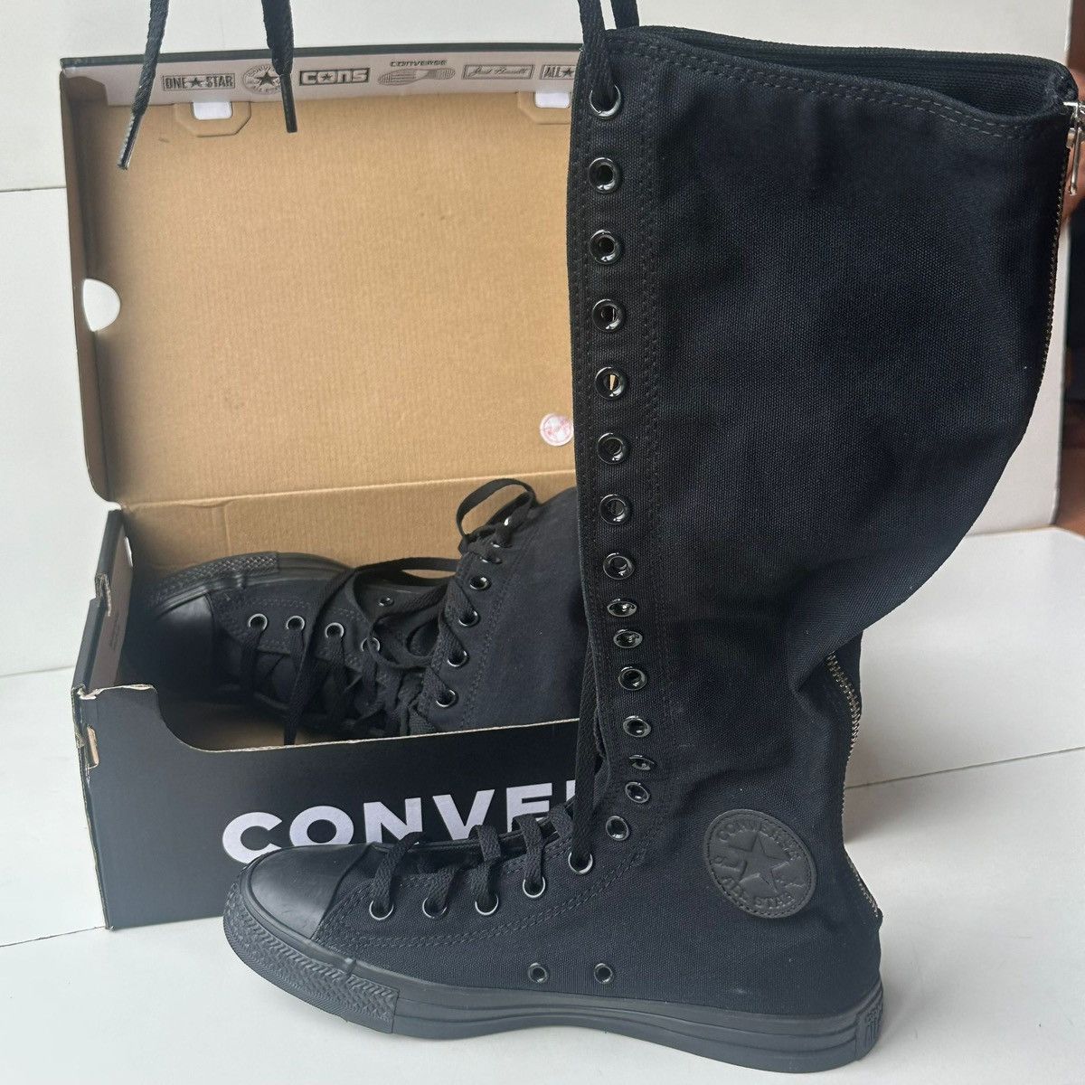 Other Converse Chuck Taylor All Star Black High Top Sz:7.5M 9.5W Size US 7.5 / EU 40-41 - 2 Thumbnail