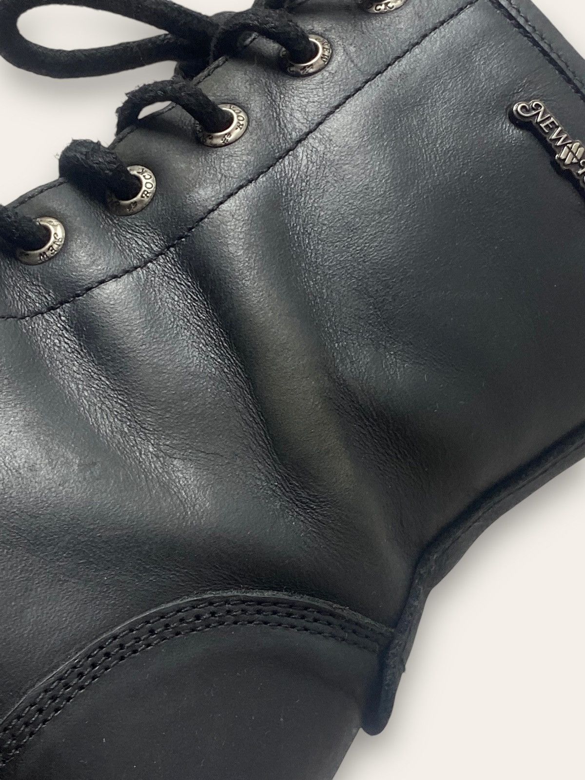 New Rock Vintage NEW ROCK Heels High Top Leather Skin Black Boots Size US 10 / IT 40 - 18 Thumbnail