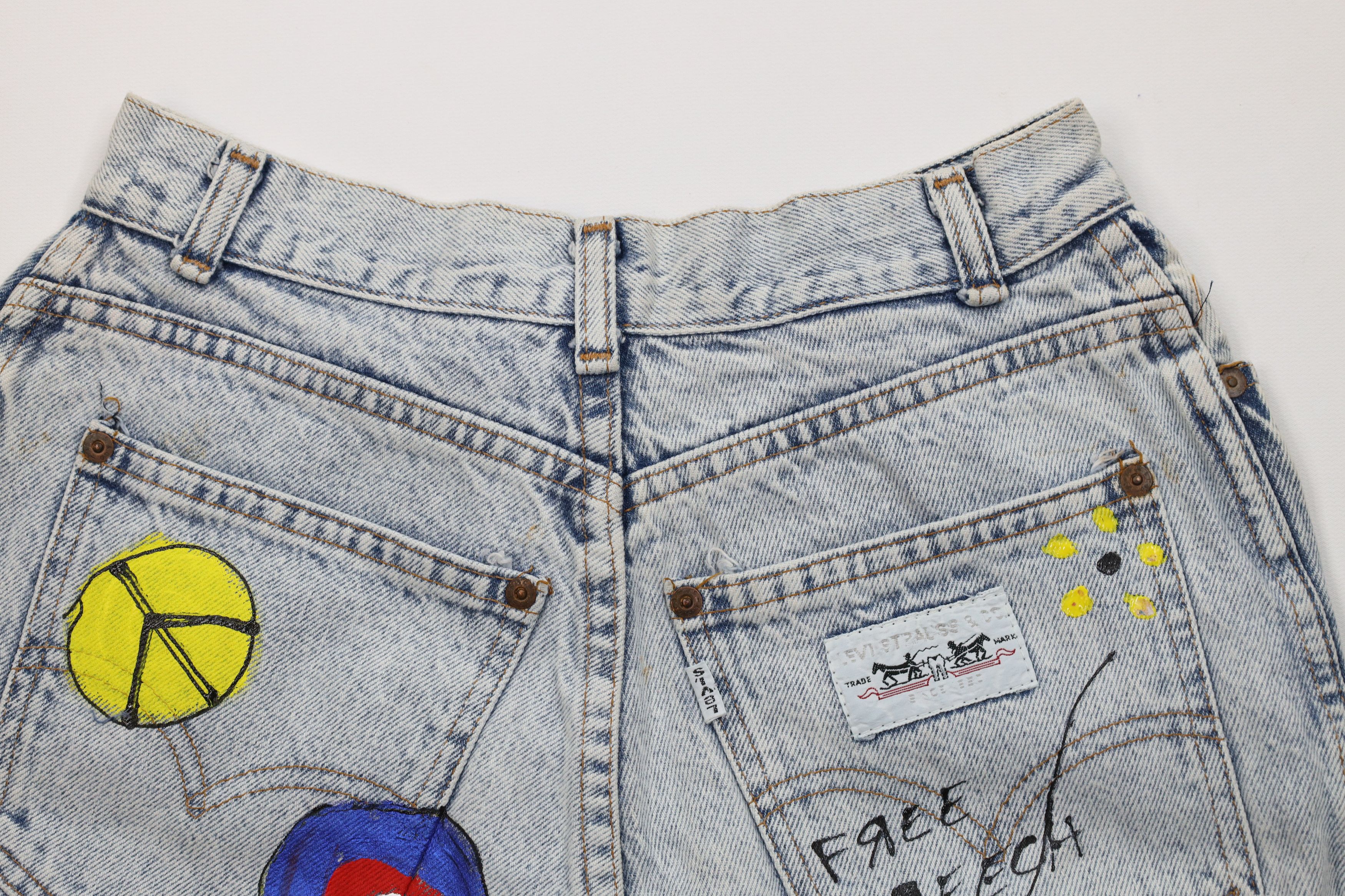Levi's Vintage 70s 80s Levis Free Speech Acid Wash Shorts USA Size 26" / US 2 / IT 38 - 9 Thumbnail