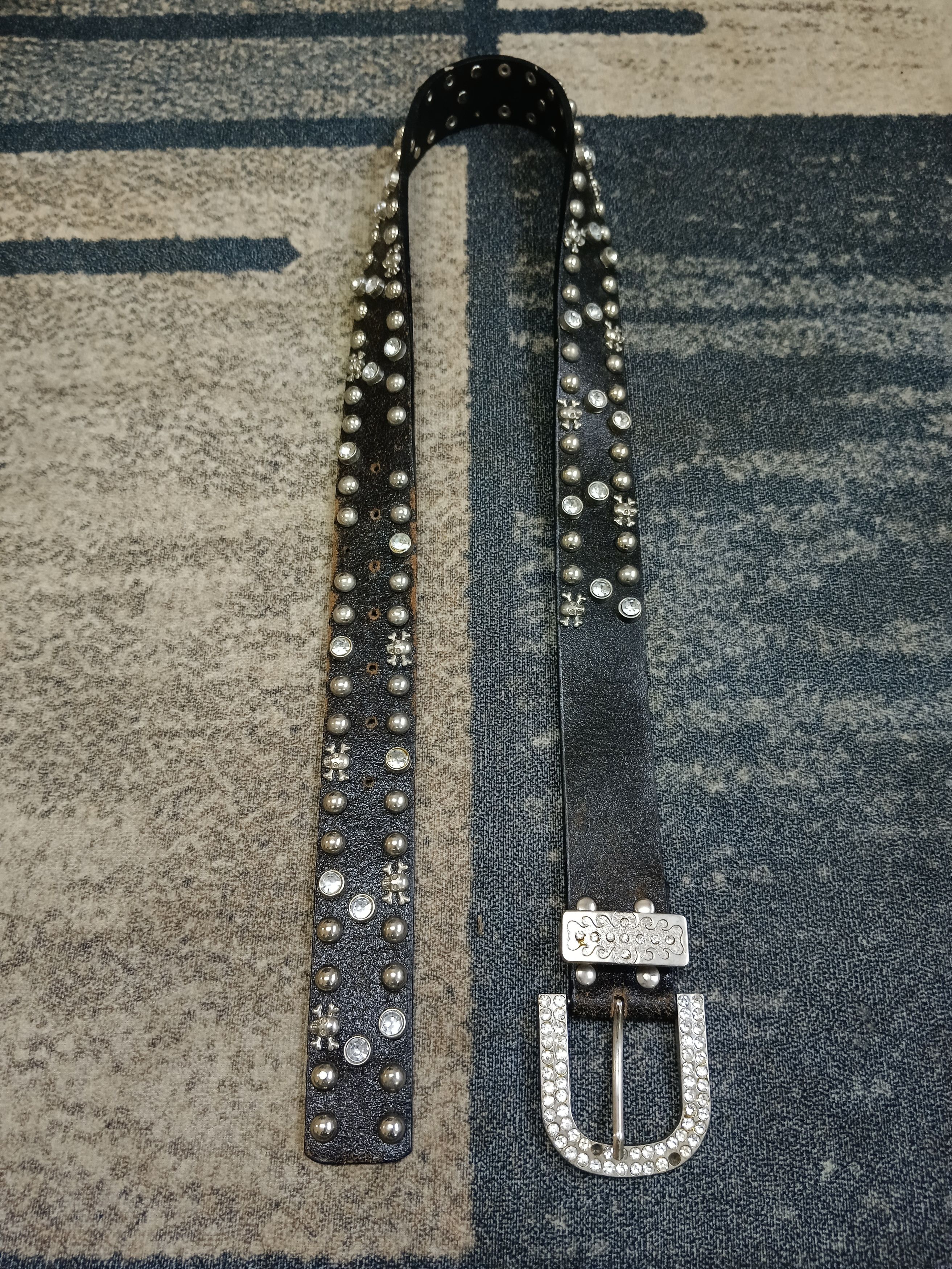 If Six Was Nine × Leather SICK LEATHER UNBRAND STUDDED SWAROSKI SKULL CROSSBONE BELT Size ONE SIZE - 2 Thumbnail