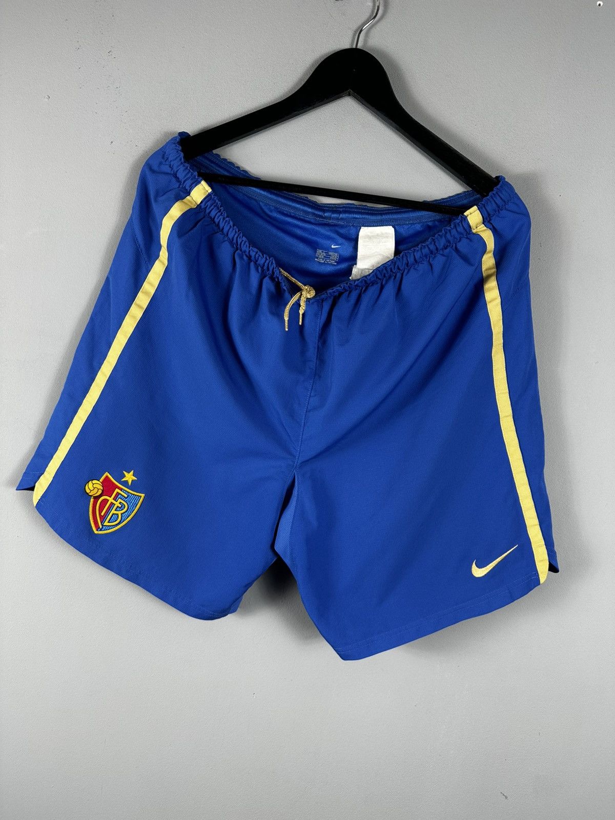 Nike Nike Men's International Club FC Basel 1893 Team Soccer Size US 34 / EU 50 - 1 Thumbnail