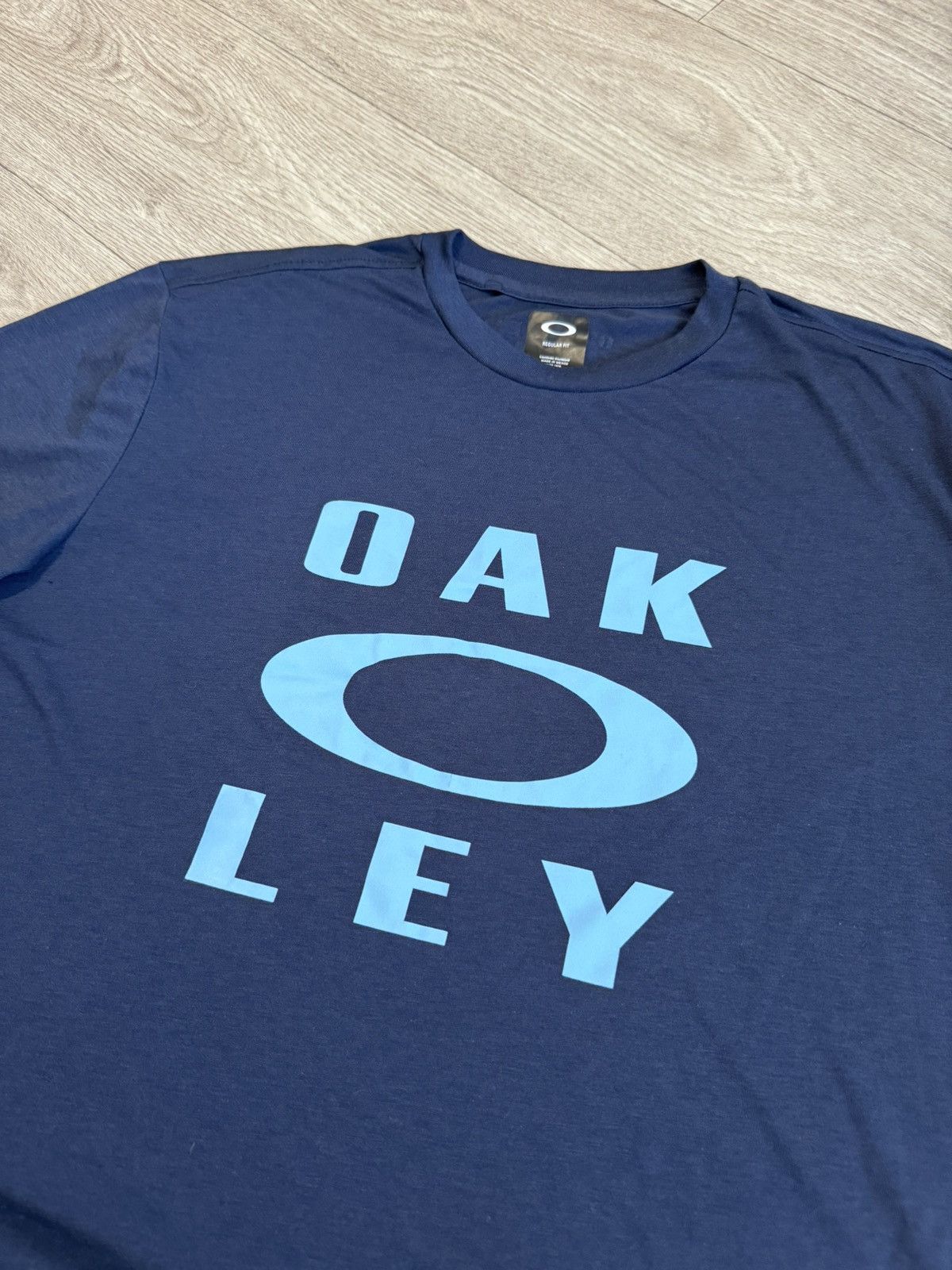 Oakley × Vintage 🔷Vintage Oakley Big logo T-shirt🔷 Size US XL / EU 56 / 4 - 3 Thumbnail