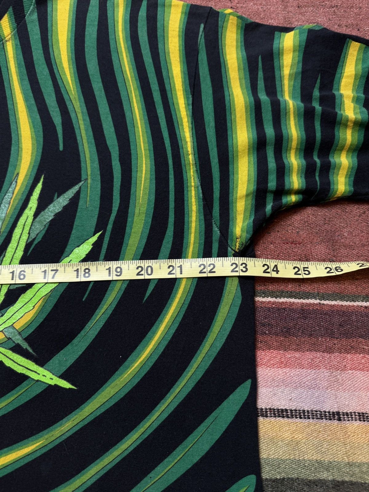 Vintage Vintage 1995 Hemp Kat AOP Tee Shirt Size US XL / EU 56 / 4 - 5 Thumbnail