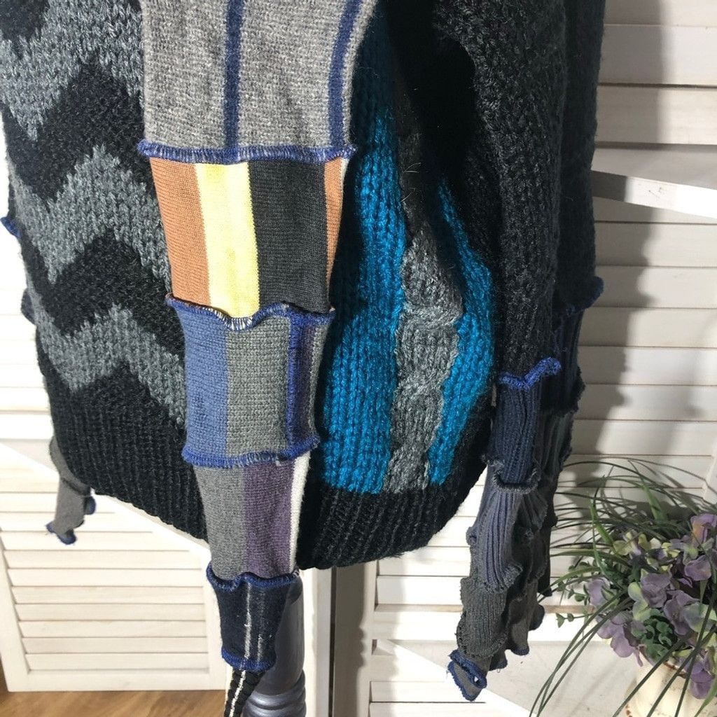 The Unbranded Brand Patch Knitted Sweater Upcycled Fairy Elf Pointy Hood sz L Size L / US 10 / IT 46 - 10 Thumbnail