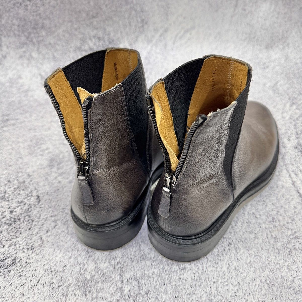 Magnanni Magnanni Handmade Mens Chelsea Boots US8.5 UK7.5 EU41.5 Size US 8.5 / EU 41-42 - 9 Thumbnail