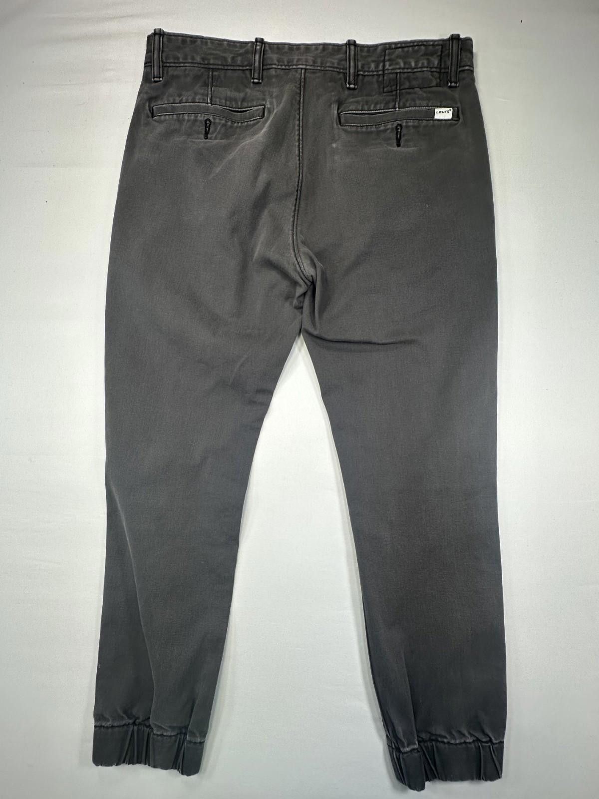 Levi's Levis Flat Front Tapered Leg Chinos Charcoal Gray Mens 32/30 Size US 32 / EU 48 - 2 Thumbnail