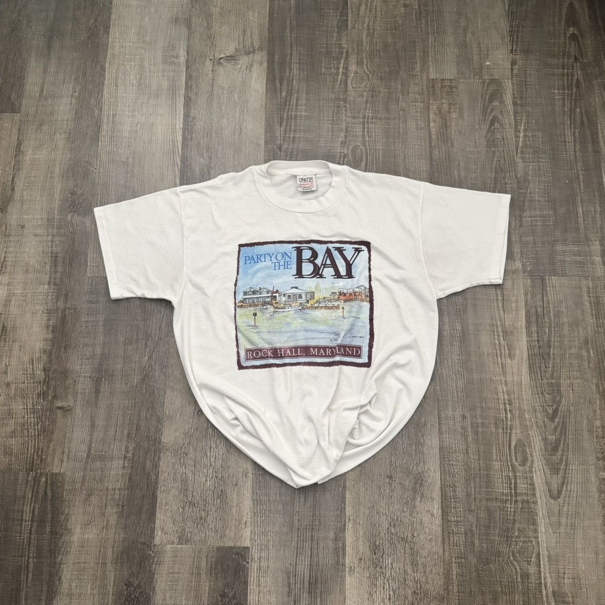 Vintage ONEITA • VNTG "Bay" Single Stitch Tee (XL) Size US XL / EU 56 / 4 - 1 Thumbnail