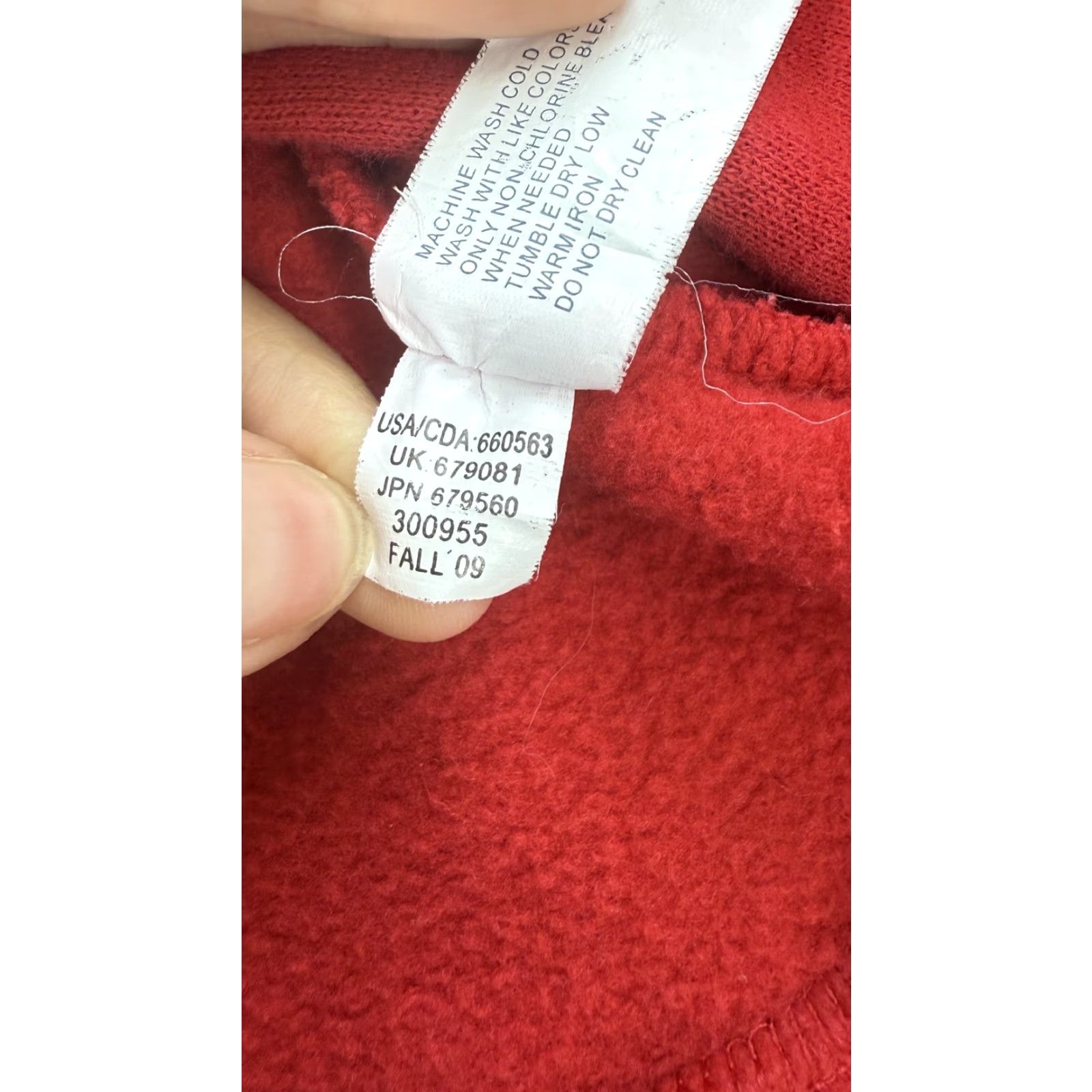 Gap VINTAGE Gap Jacket Womens Large Button Front Fleece Fall 09 Soft Pockets Red Style Casual Size L / US 10 / IT 46 - 5 Thumbnail