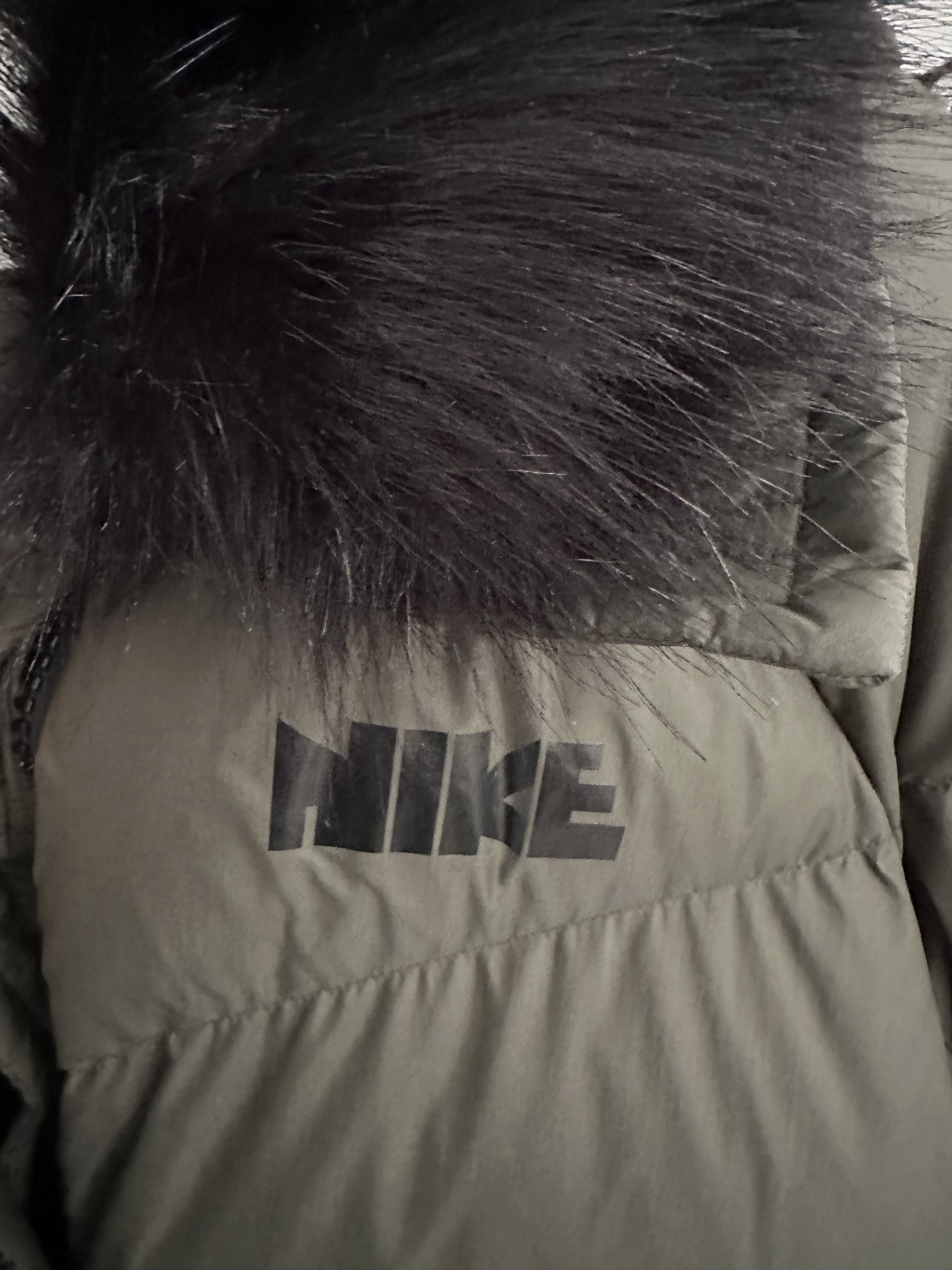Nike × Sacai Sacai x Nike Seqouia Puffer Jacket, L Size L / US 10 / IT 46 - 4 Thumbnail