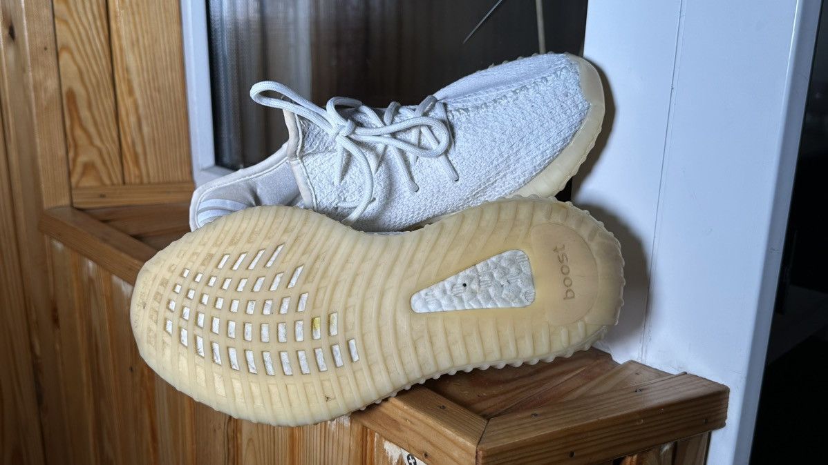 Adidas × Yeezy Adidas Yeezy 350 v2 triple white🔥🔥 Size US 7.5 / EU 40-41 - 15 Thumbnail