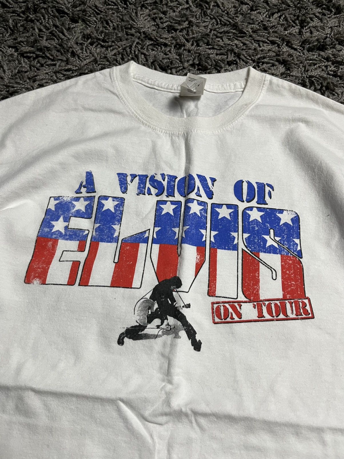 Gildan Elvis Presley Tribute Tour Tee American Flag Graphic Size US M / EU 48-50 / 2 - 3 Thumbnail