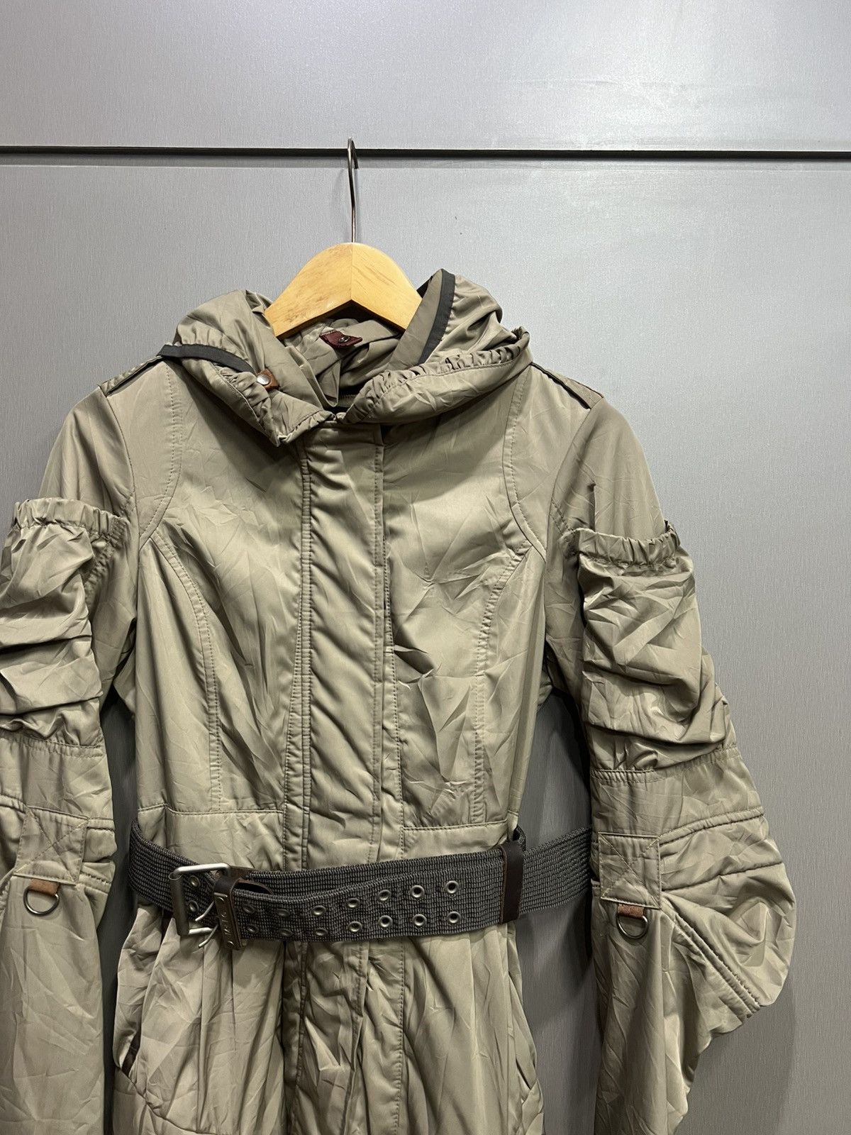 Marithe + Francois Girbaud 2000s Marithe Francois Girbaud Belted Cargo Military Jacket Size US M / EU 48-50 / 2 - 8 Thumbnail
