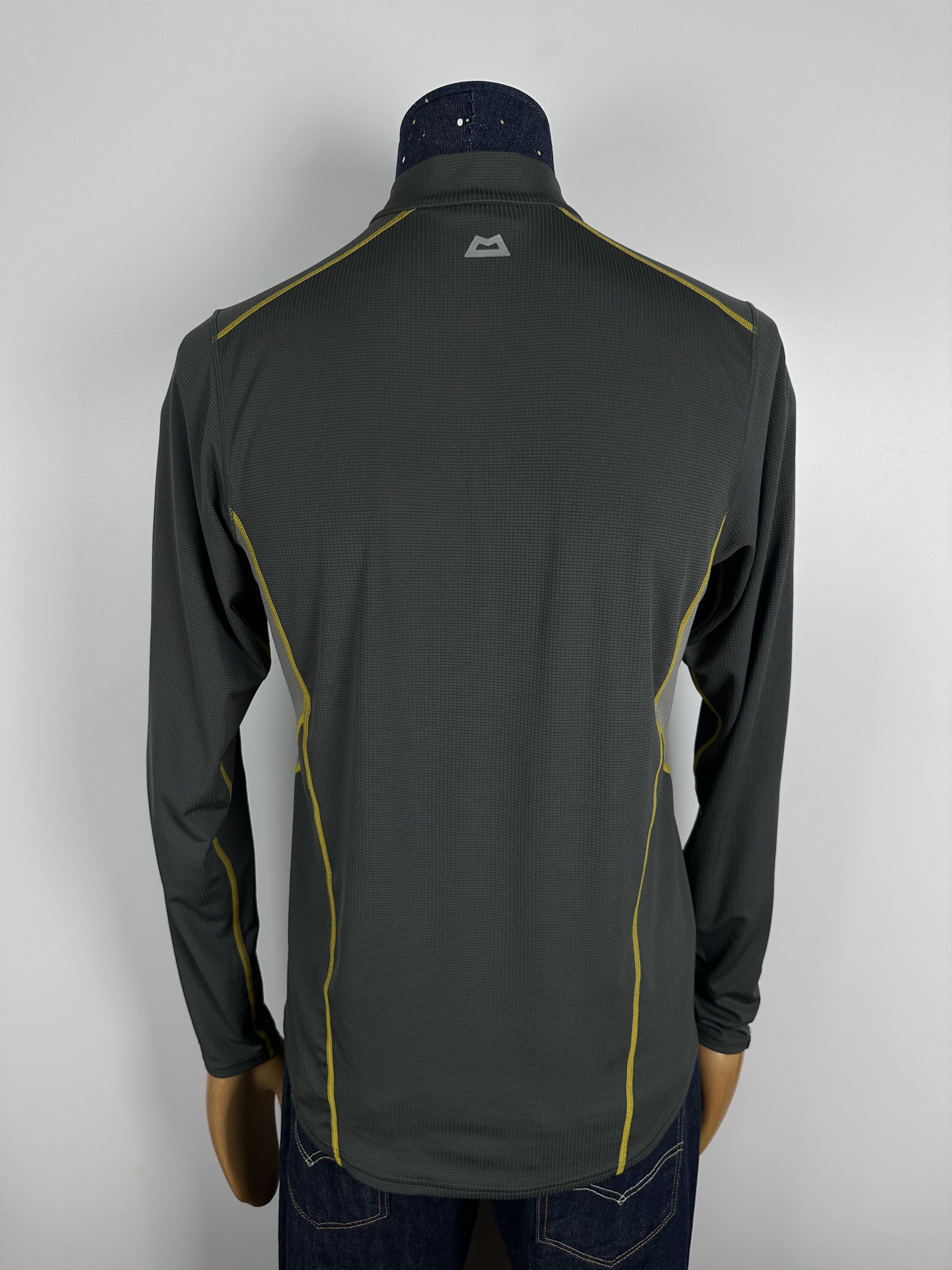 Mountain Equipment Mountain Equipment Ignis TShirt Long Sleeve 1/2 Zip Hiking Size US M / EU 48-50 / 2 - 7 Thumbnail