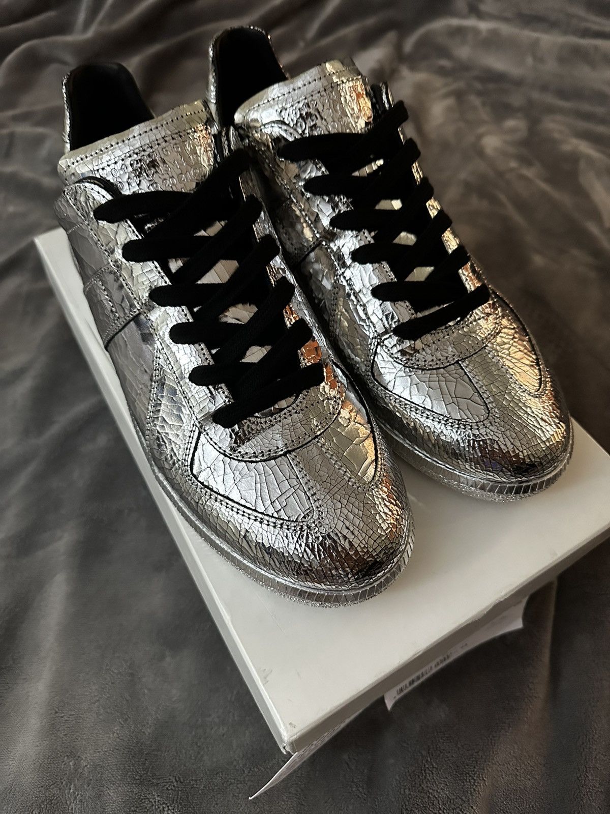 ★Maison Margiela★Replica Sneakers broken mirror Maison Margiela Replica broken mirror sneakers | REVERSIBLE