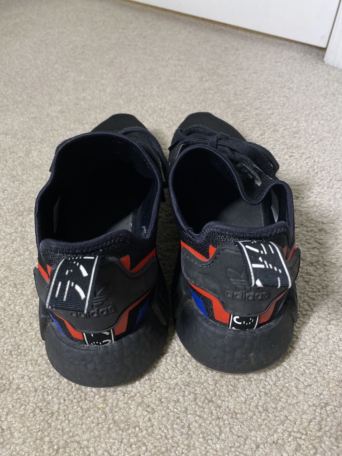 Adidas Adidas NMD R1 Japan Size 9.5US Size US 9.5 / EU 42-43 - 5 Thumbnail