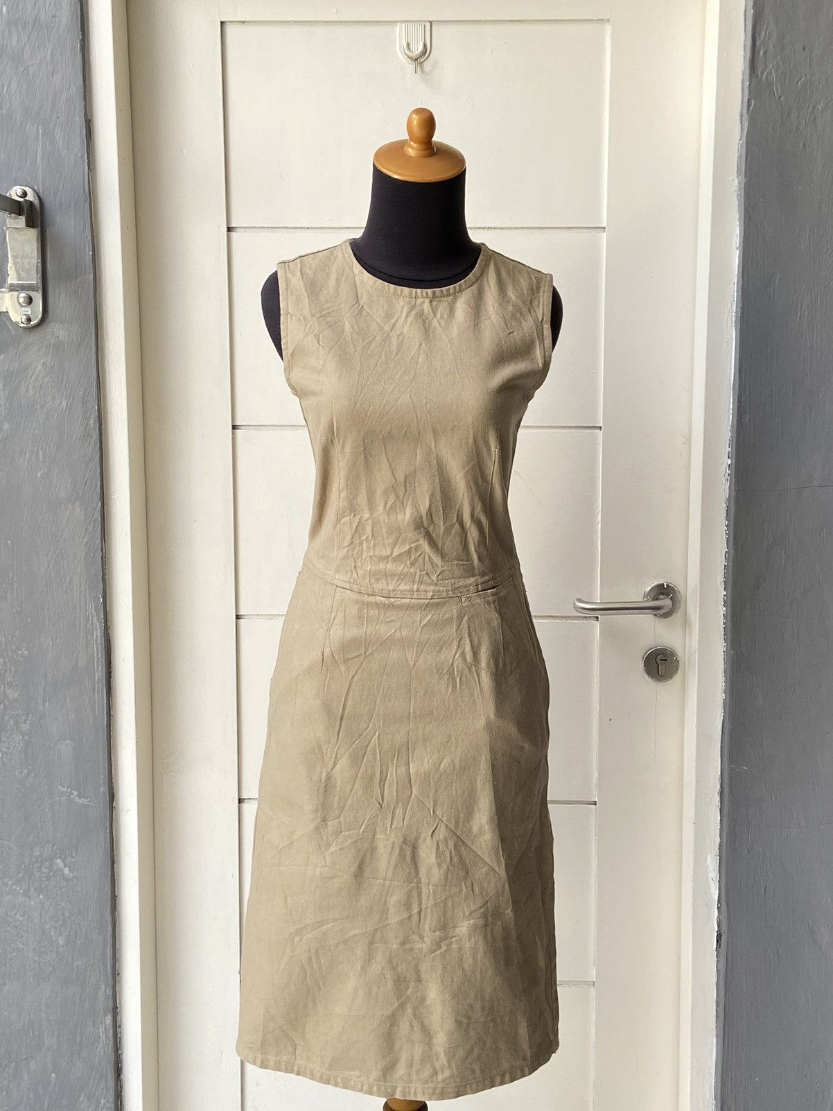 Zucca ZUCCA TRAVAIL Midi Dress Size XXS / US 00 / IT 34 - 1 Thumbnail